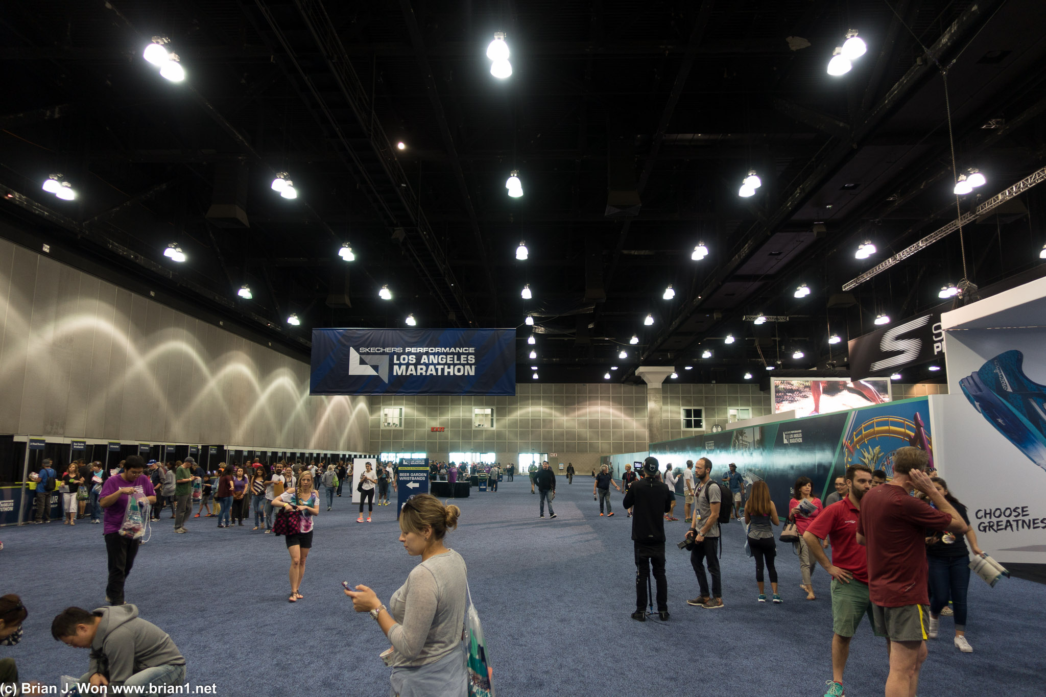 LA Marathon Expo is finally well setup to handle massive crowds.