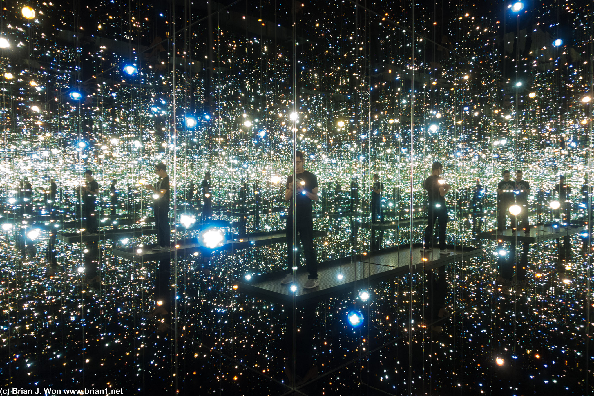 Infinity Mirrored Room - The Souls of Millions of Light Years Away.