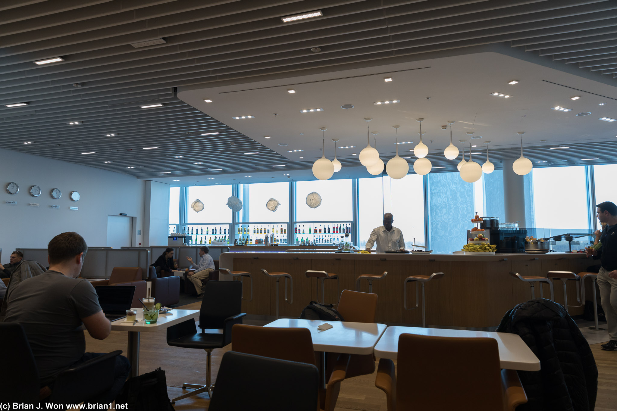 Yet another Lufthansa lounge, this time in the satellite terminal.