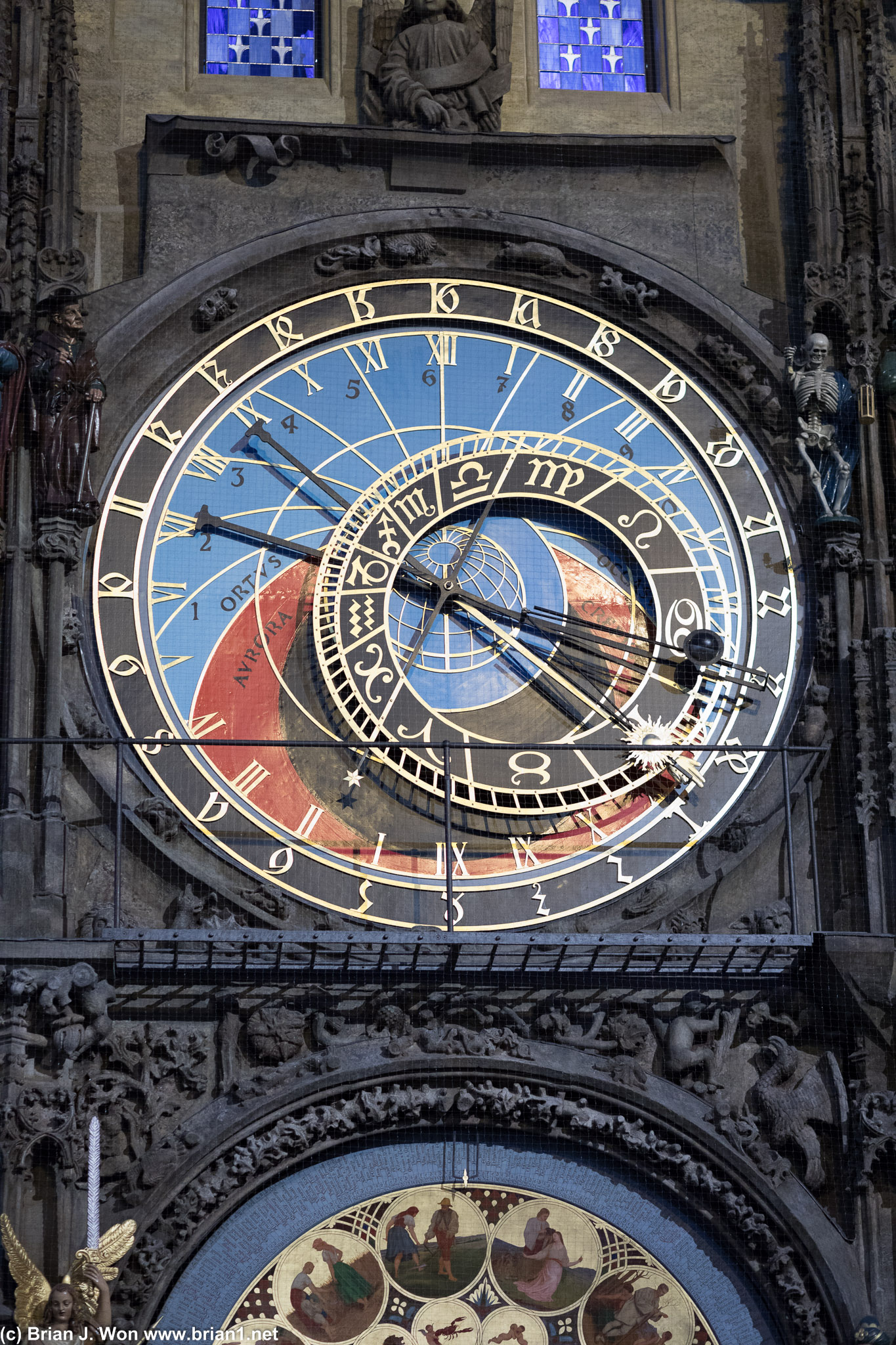 Close-up of the upper astronomical clock.