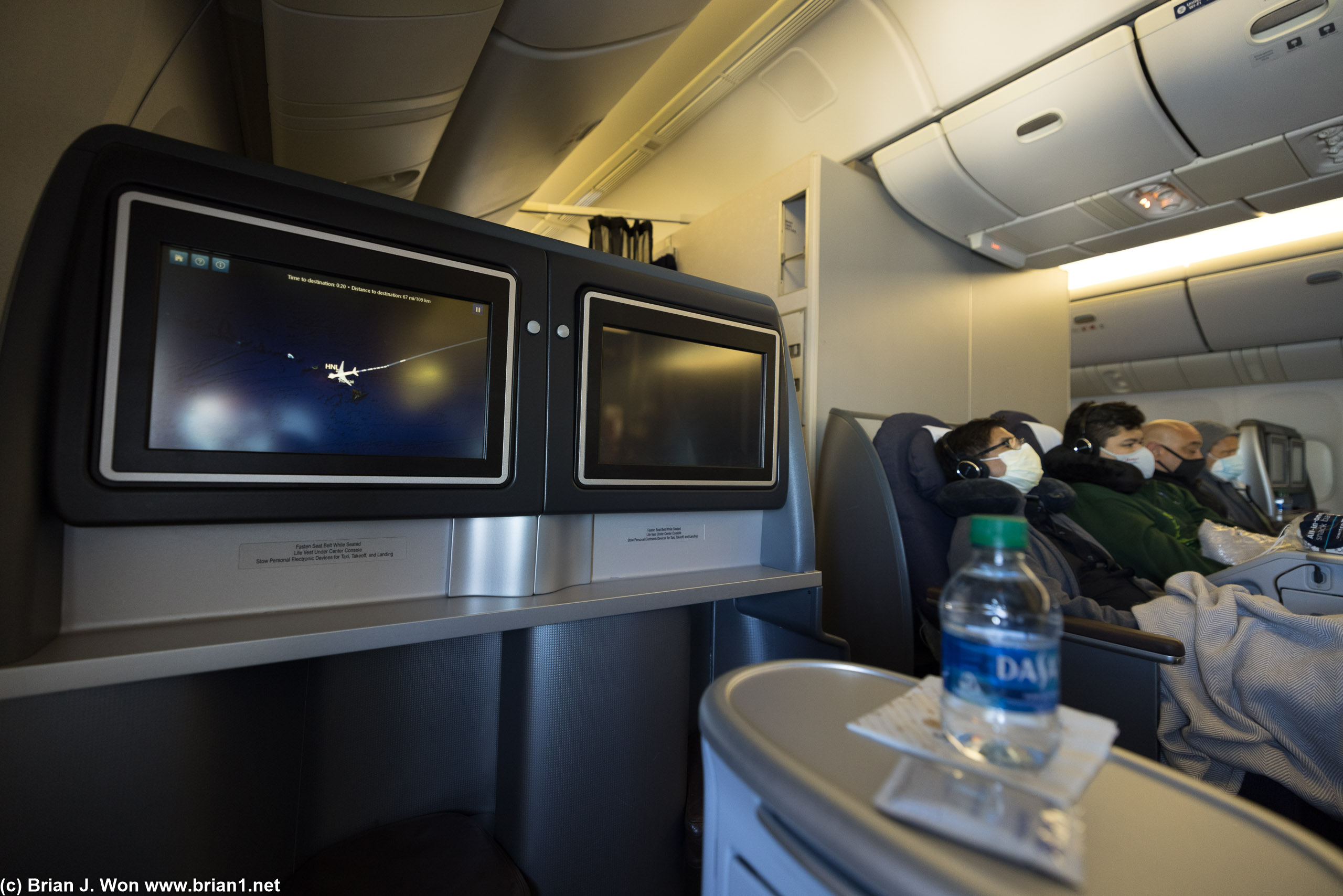 United domestic business class on their old Boeing 777-200.