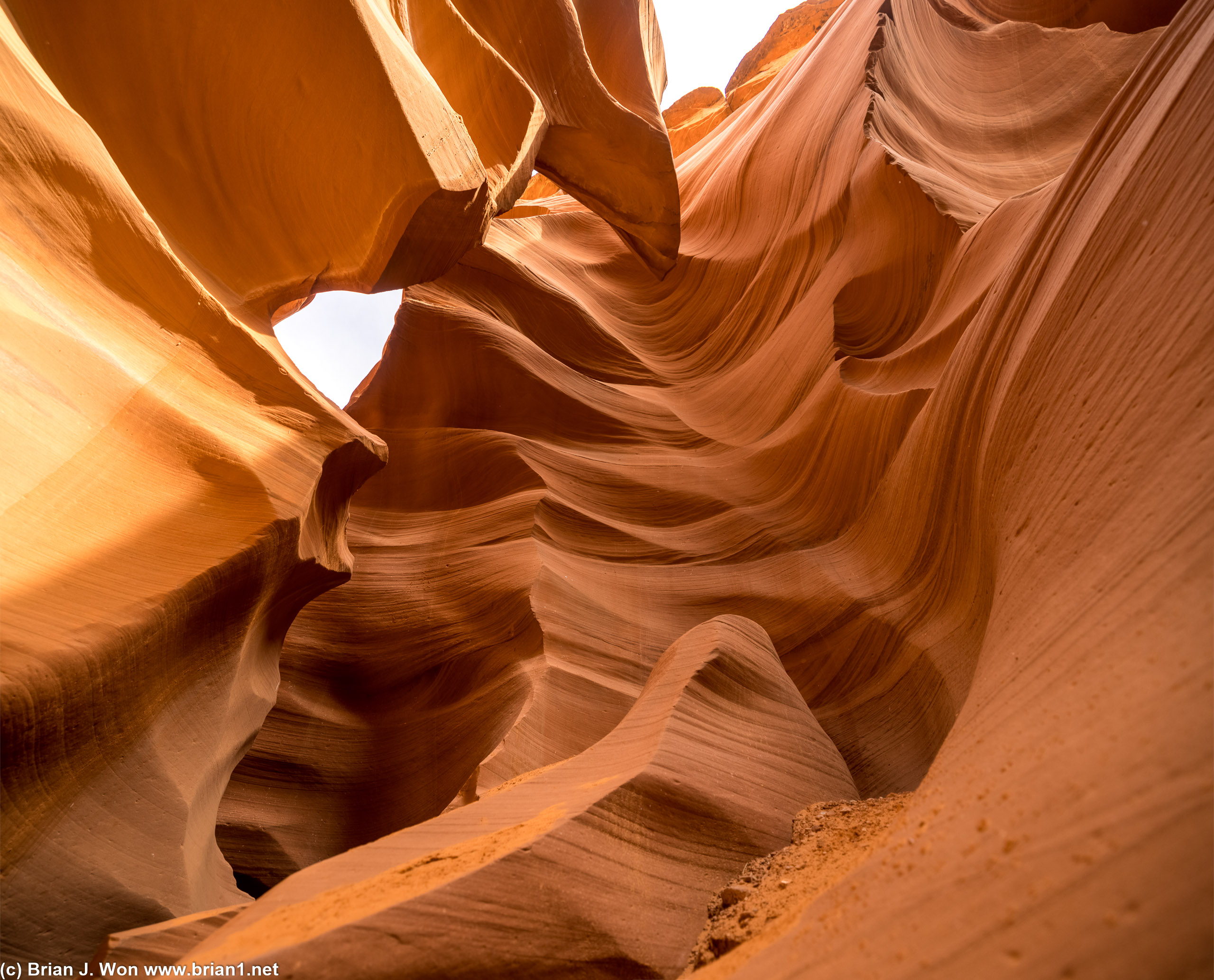 Lower Antelope Canyon is much more open and the waves more gentle.