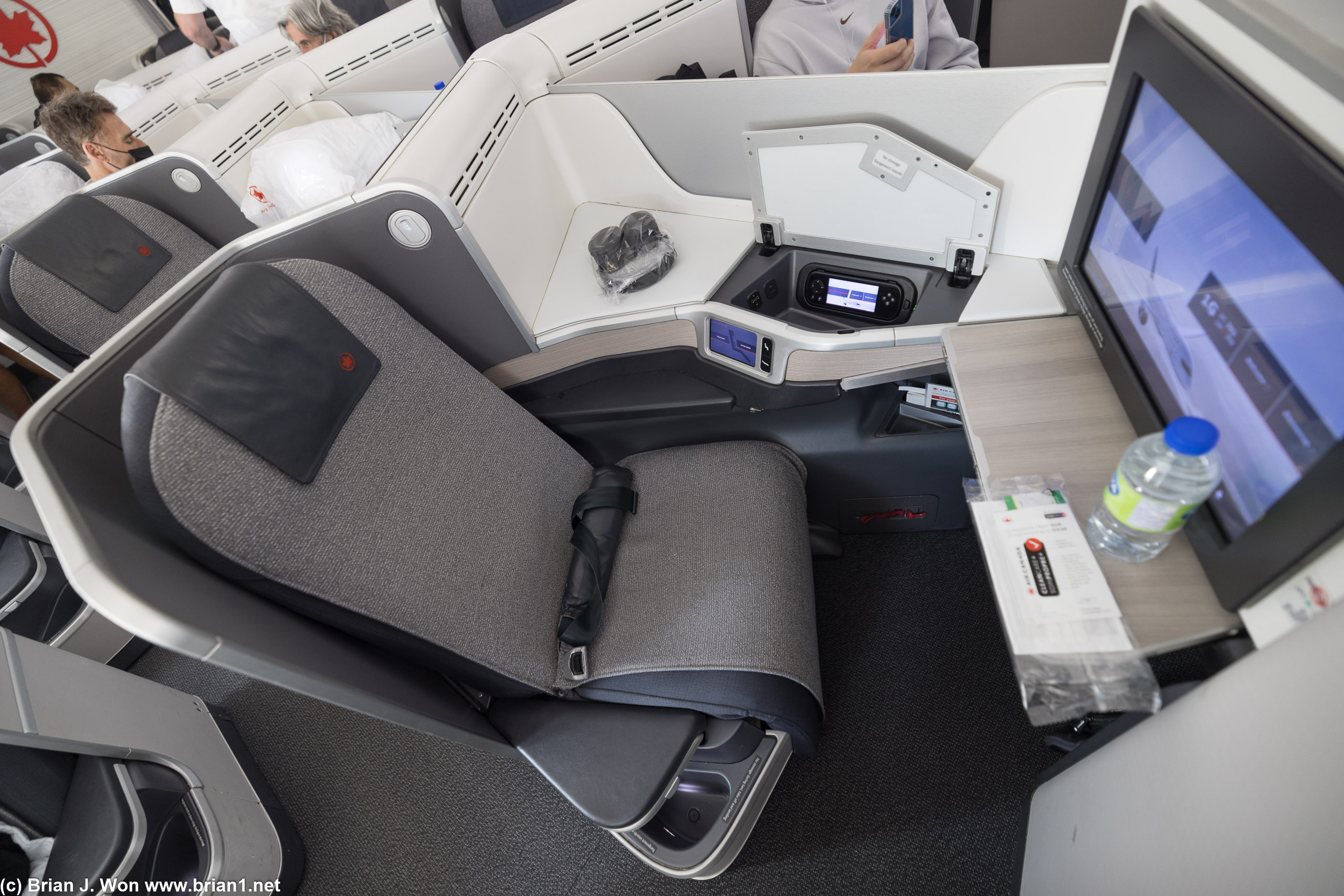Air Canada 787-8 business class.