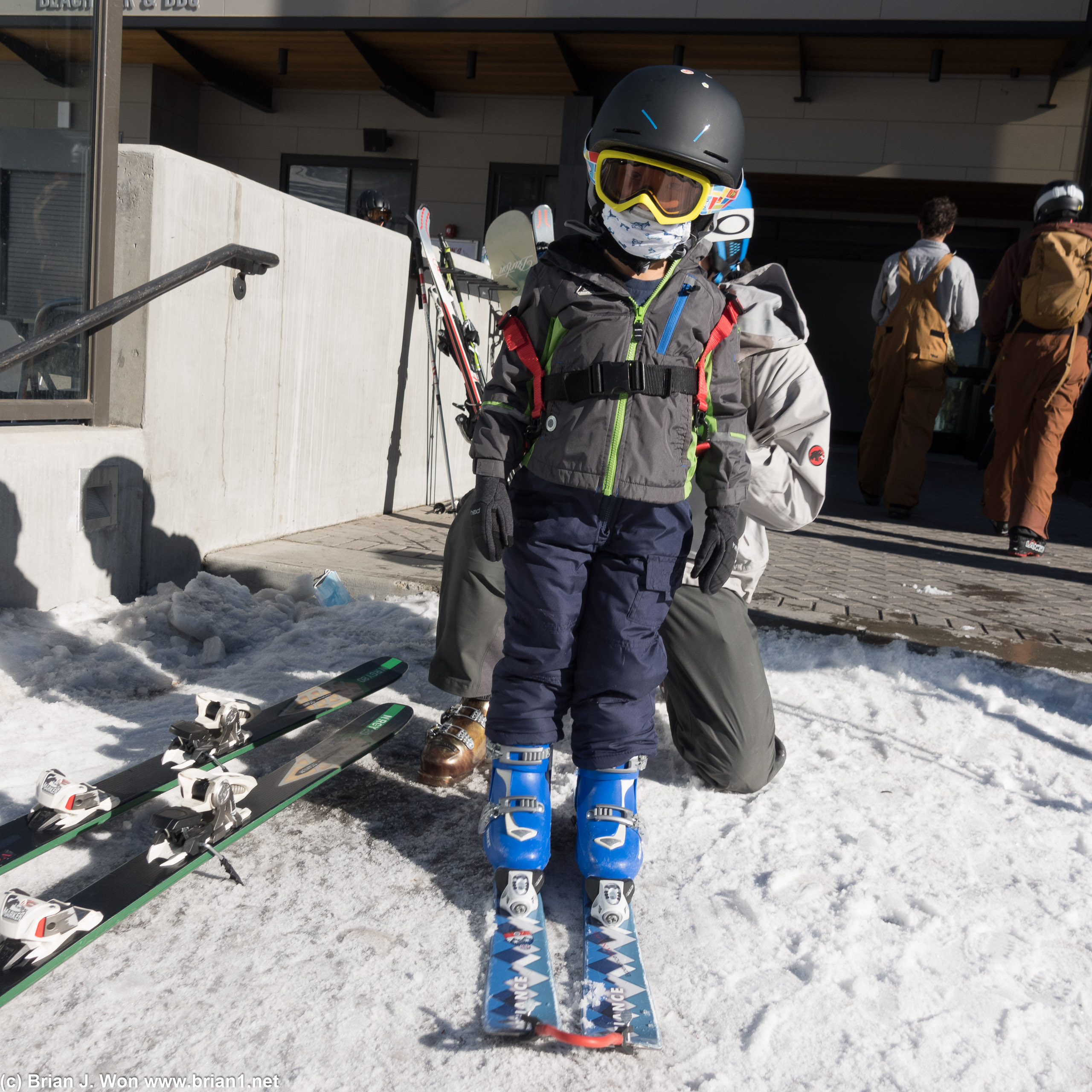 Getting a small child ready for skiing is a lot of effort.
