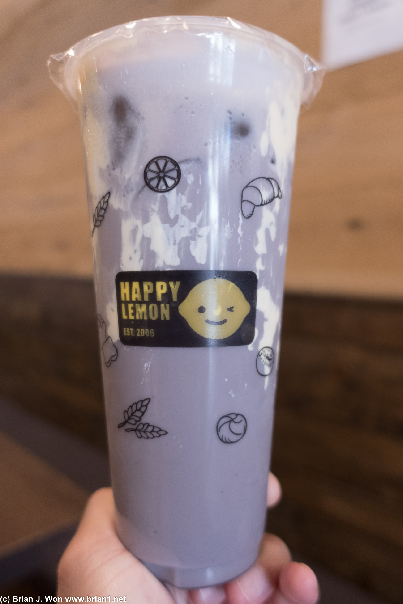 Taro milk tea at Happy Lemon.