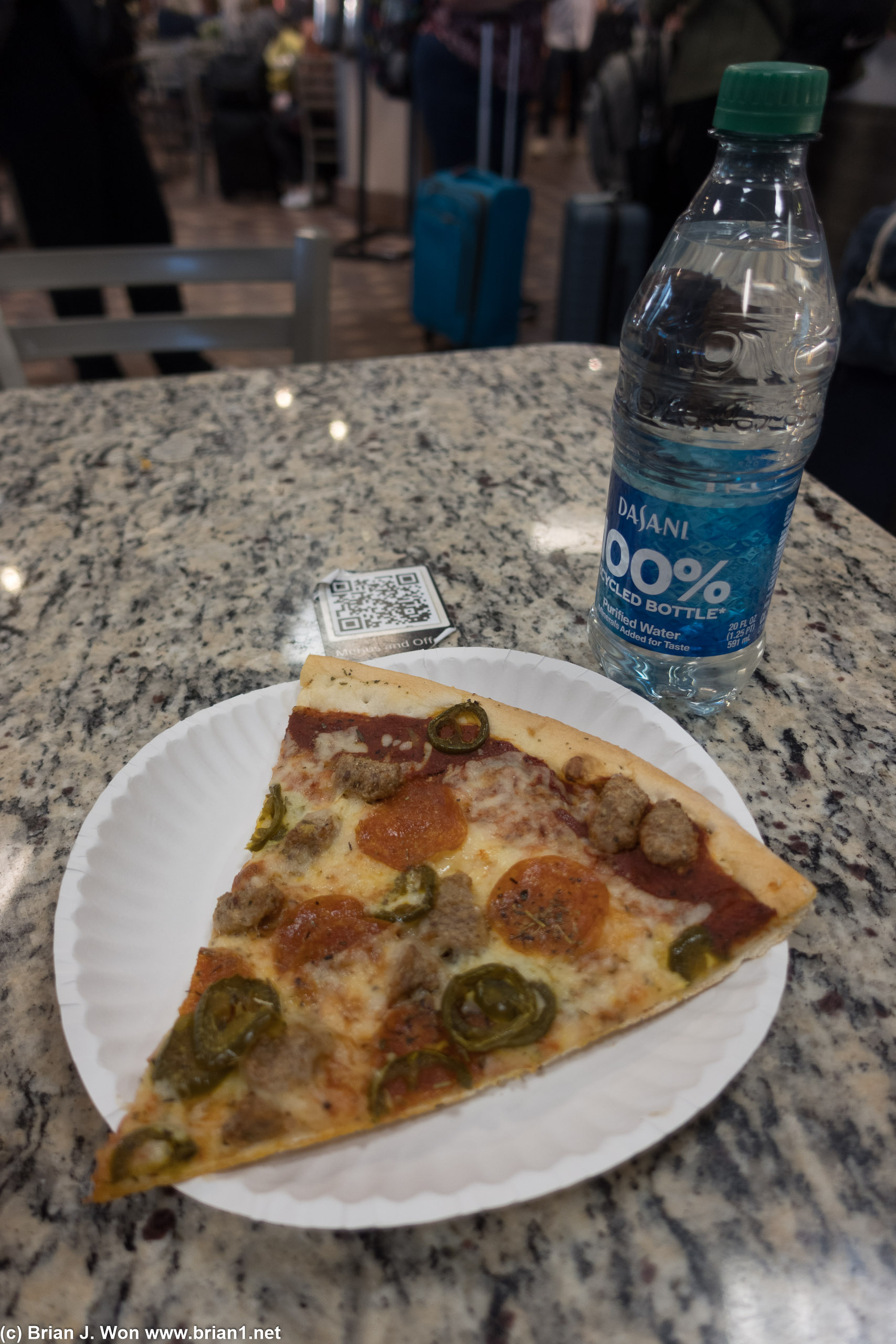 Crappy pizza at the airport. Crust was awful.