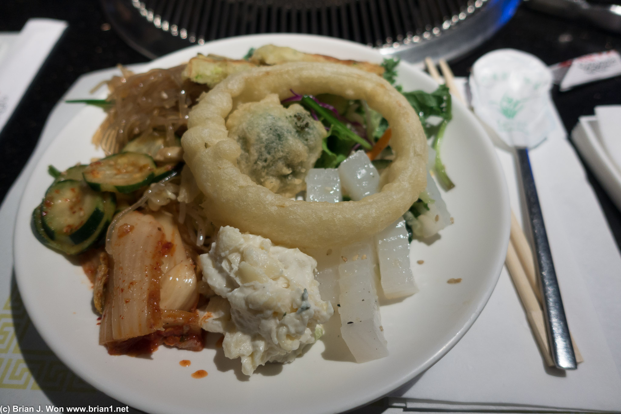 Ban chan buffet at Manna has tempura onion rings?