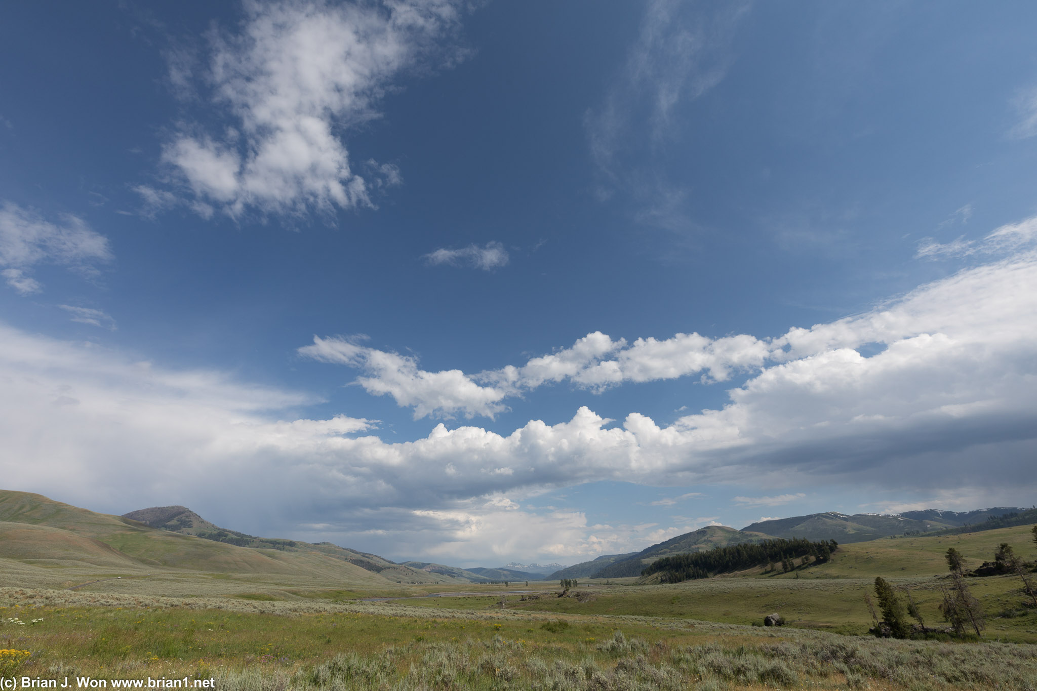 Lamar Valley. After so many other spectacular views, Yellowstone still maanges to impress.