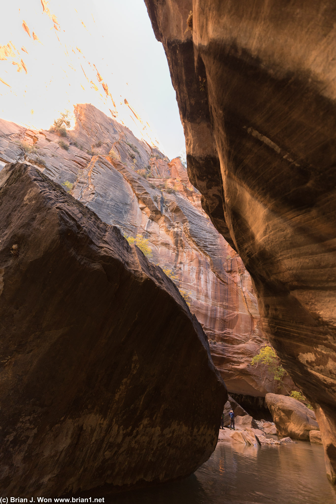 Large boulder on the left makes for a fake "narrowest" point.