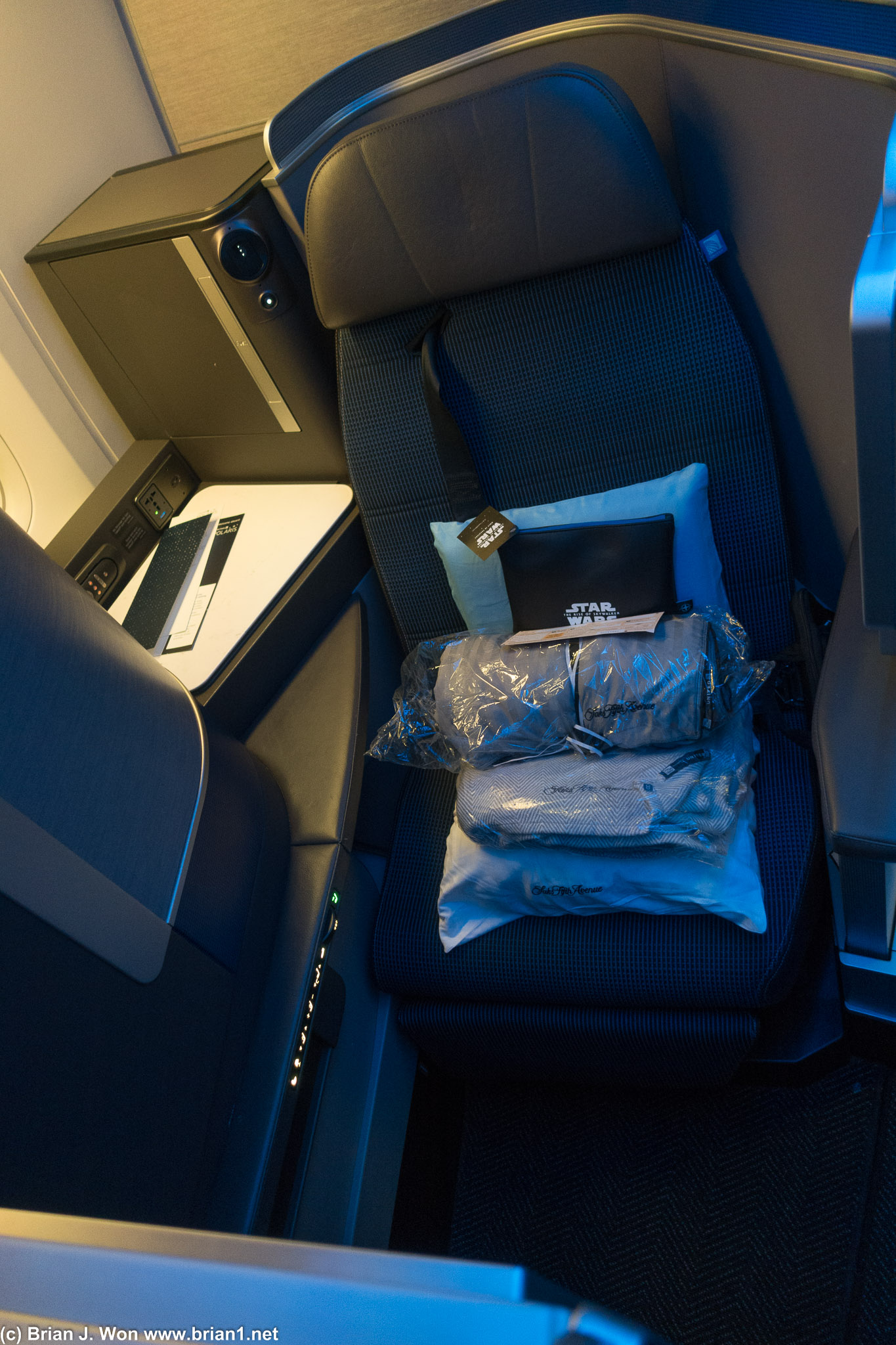 Business class (Polaris) seat.