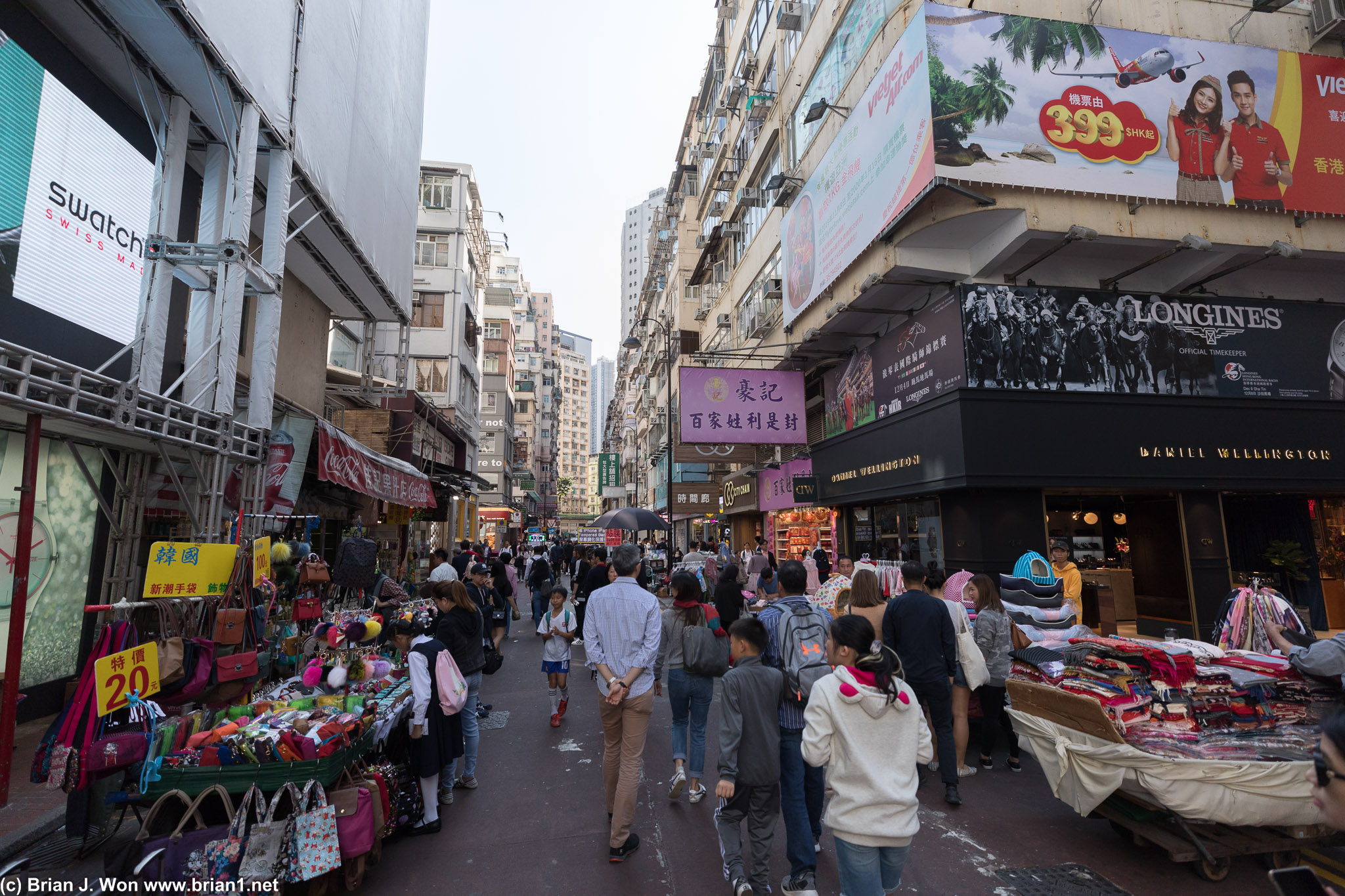 Street market in Causeway Bay.