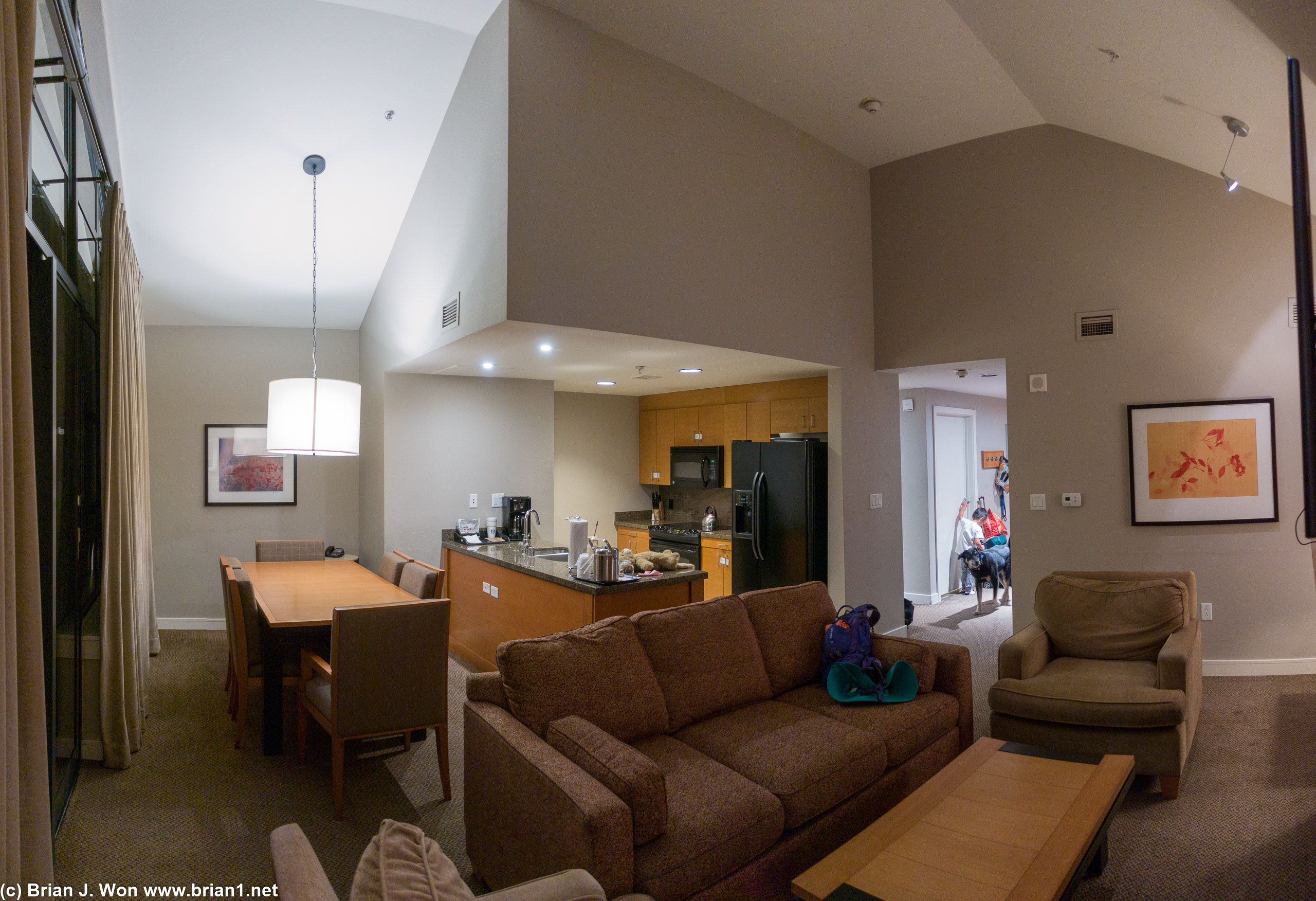 Living room/kitchen is actually prety spacious at the Westin's very largest units.