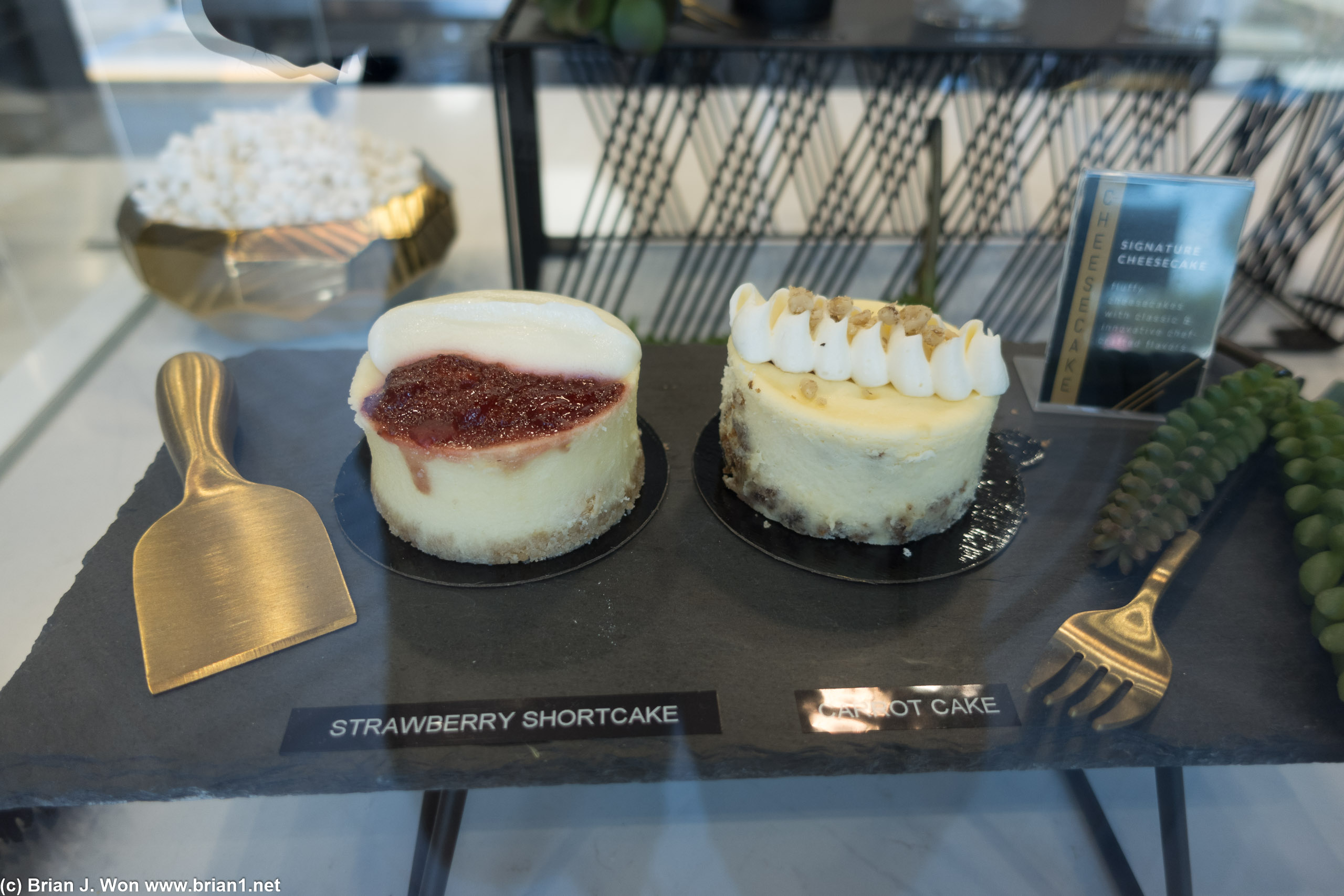 Cheesecakes look like a million calories. Per bite.