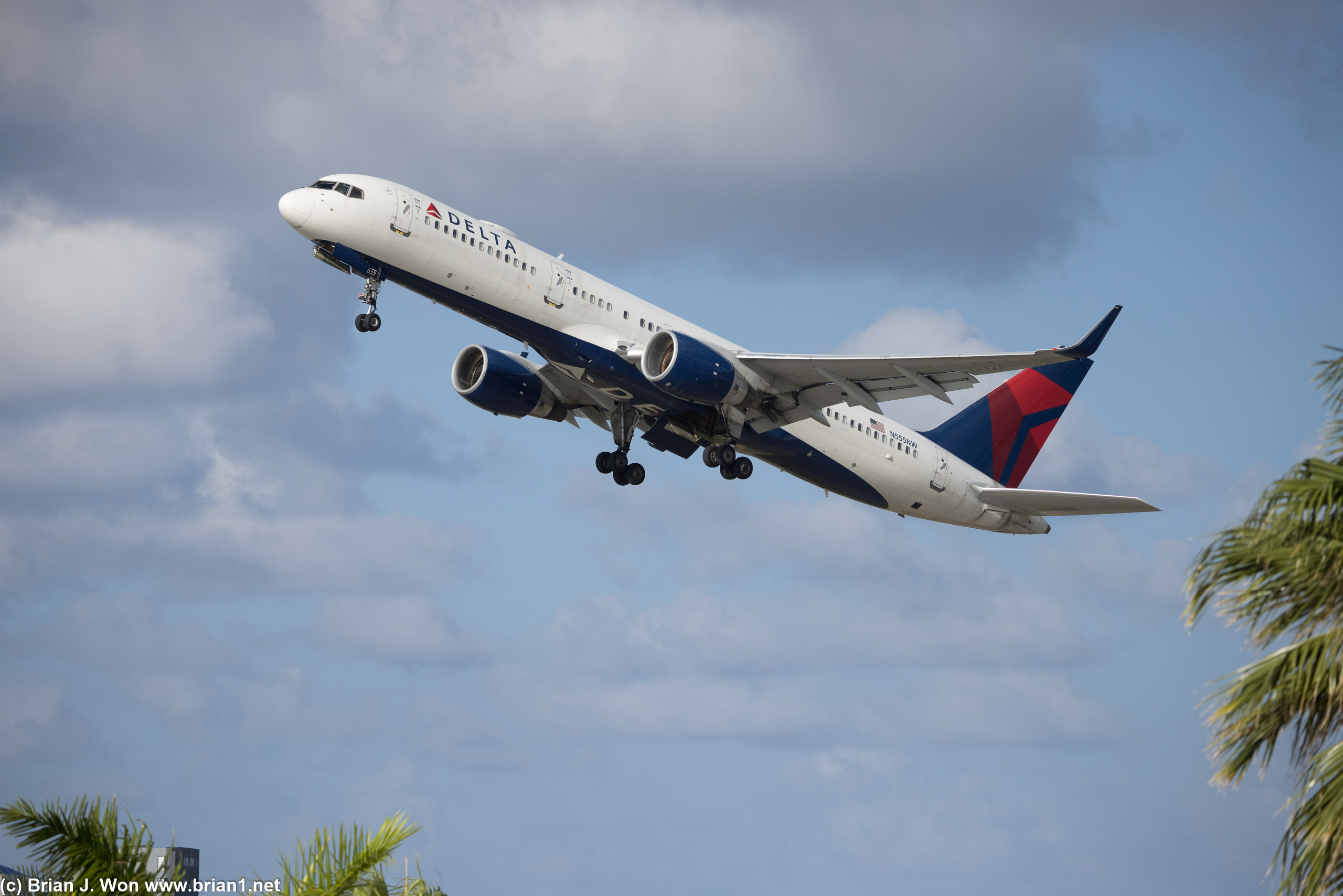 A different Delta 757-200 taking off.