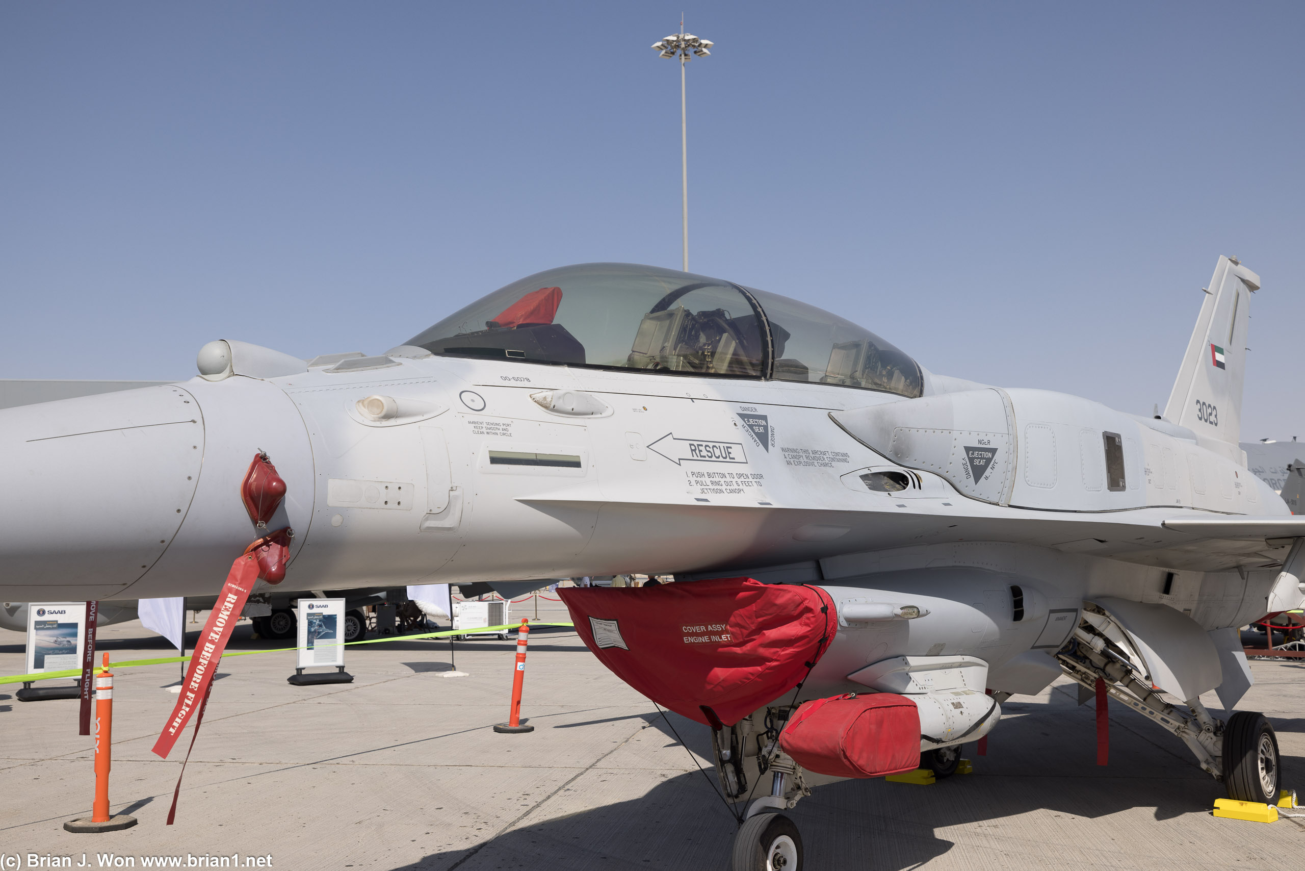 UAE F-16F Desert Falcon Block 60. The USAF Block 52 nearby looked like rusty junk.