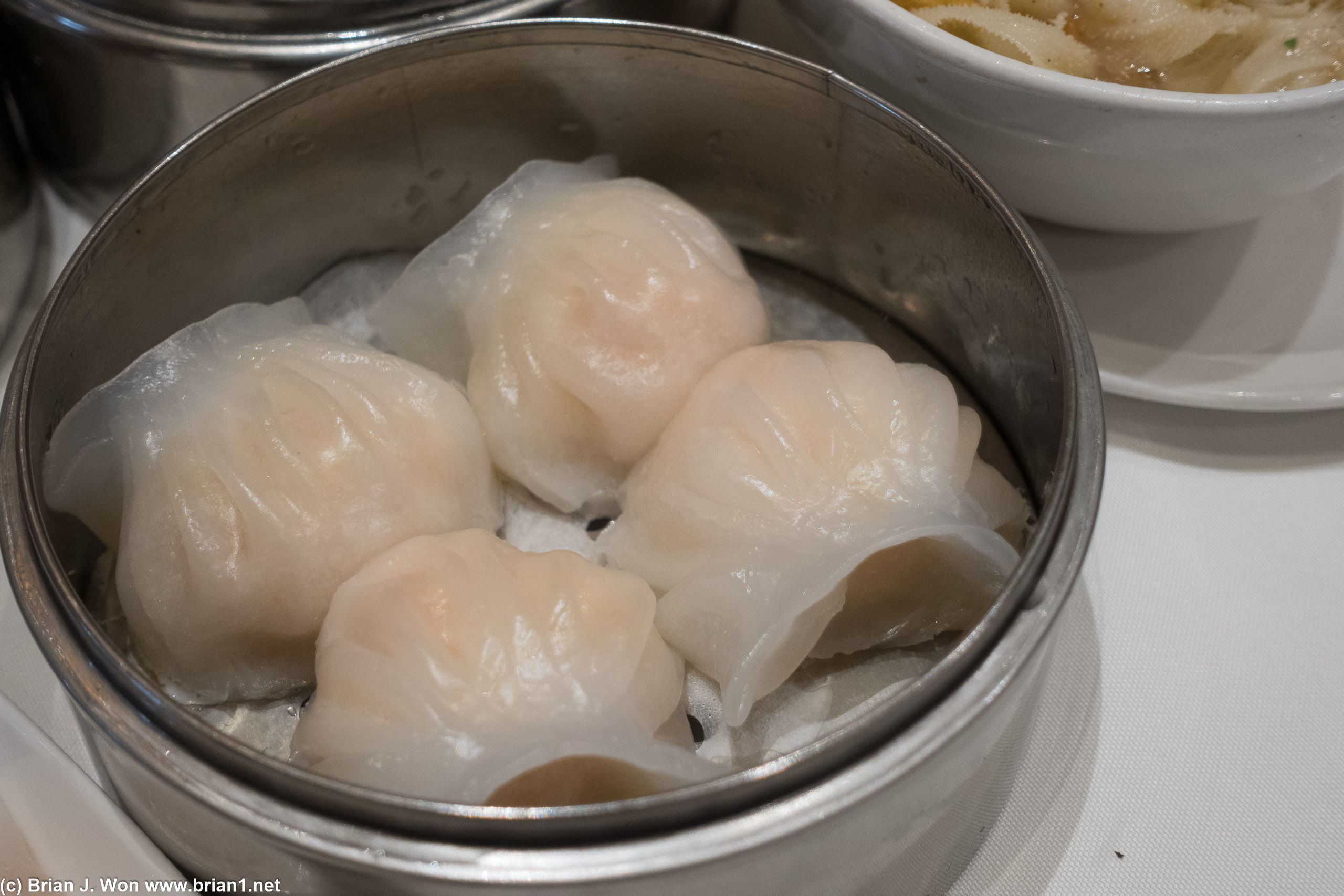 Har gow not bad, skins only a tad too thick.