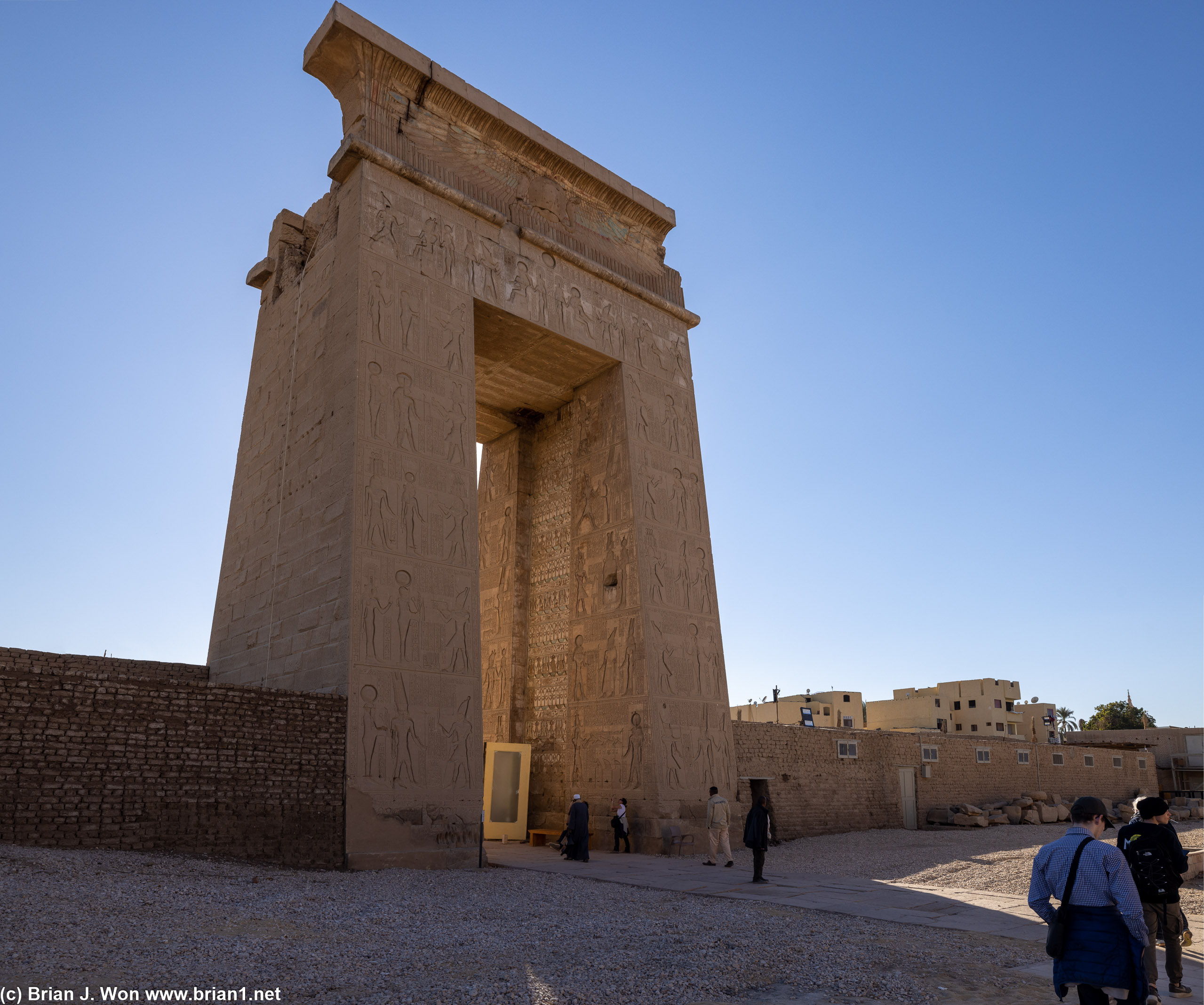 Gate over Mabad Al Karnak.