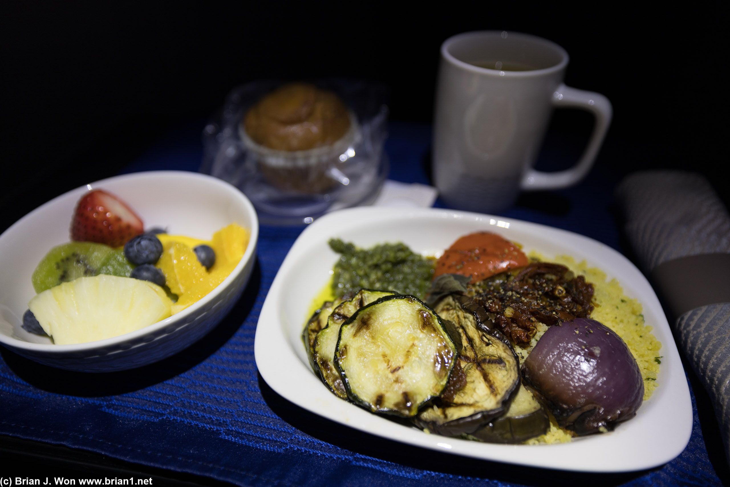 Pre-arrival meal. Went with the veggies. Very Mediterranean choices on MUC-SFO.