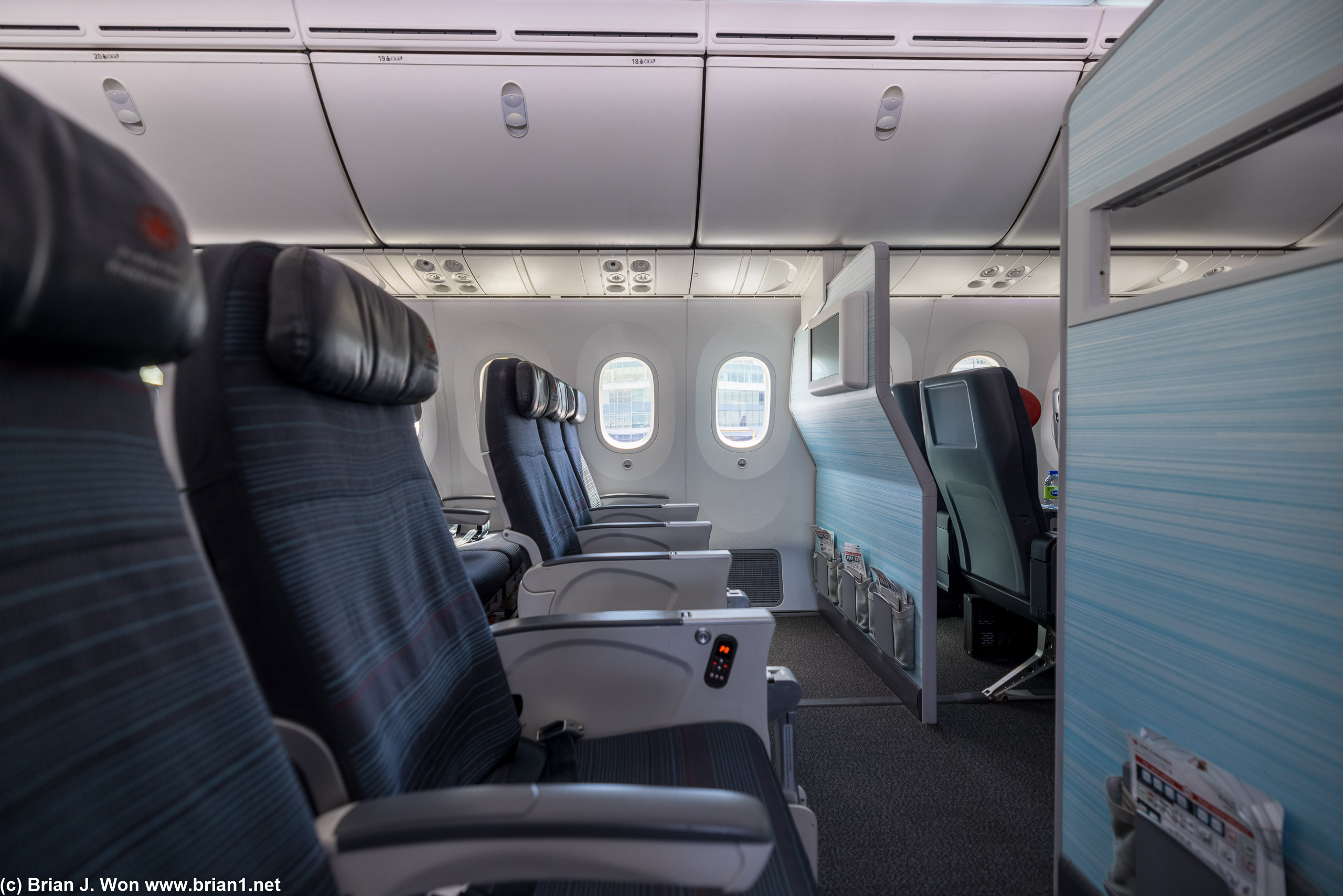Bulkhead economy seats on an Air Canada 787-9.