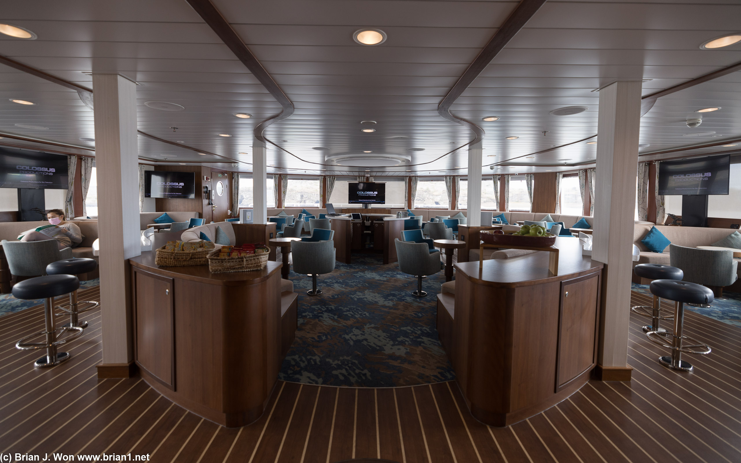 The lounge on deck 3.