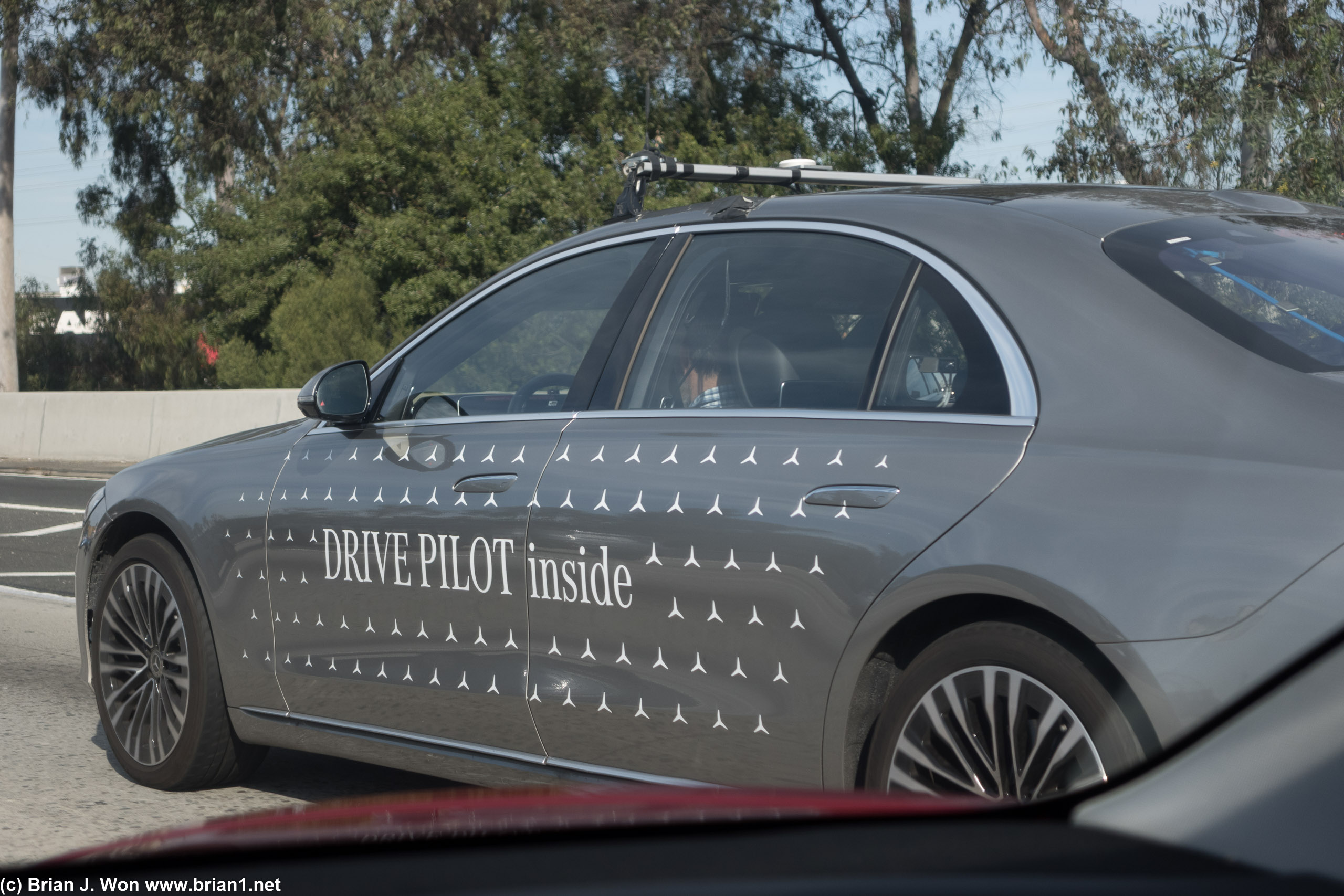 Mercedes S-class DRIVE PILOT.