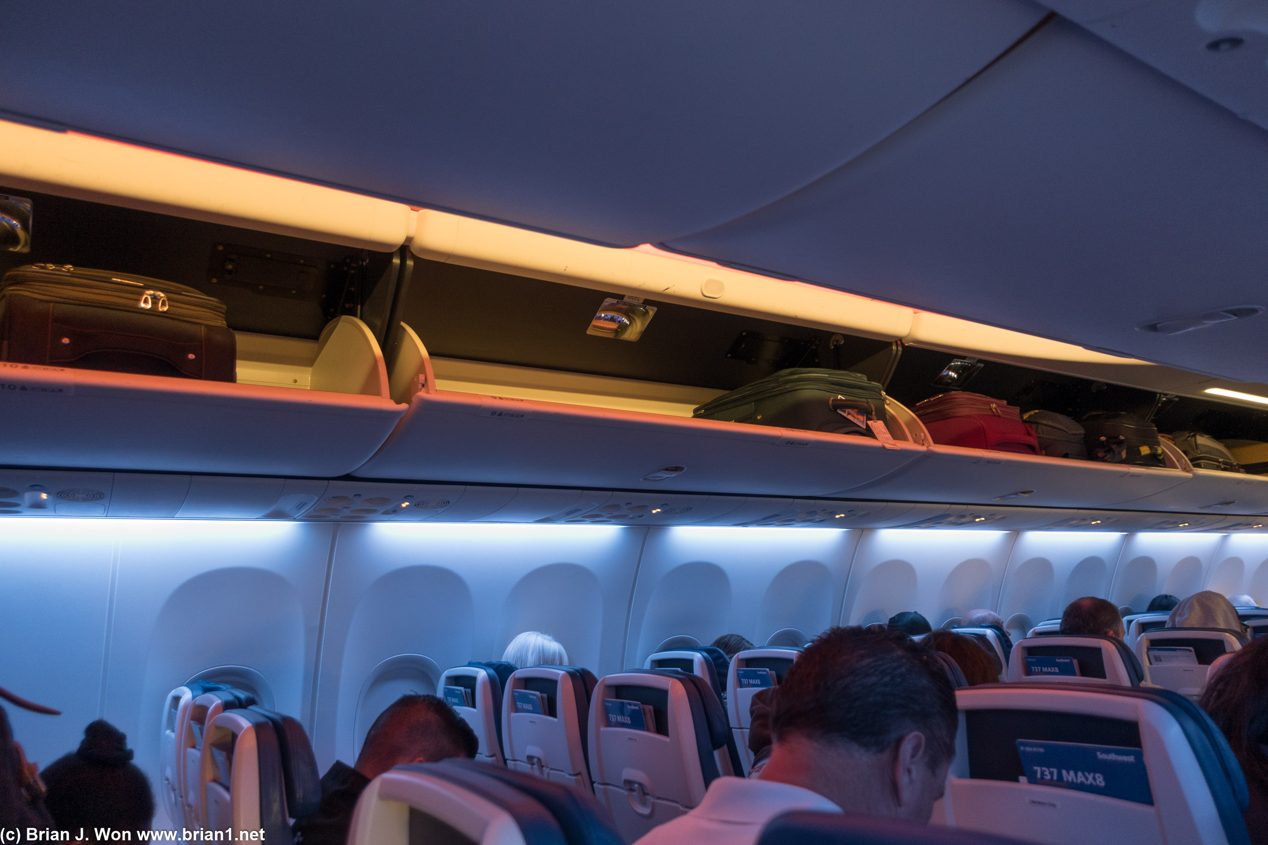 Southwest also orders 737 MAX's withOUT the new Spacebins??