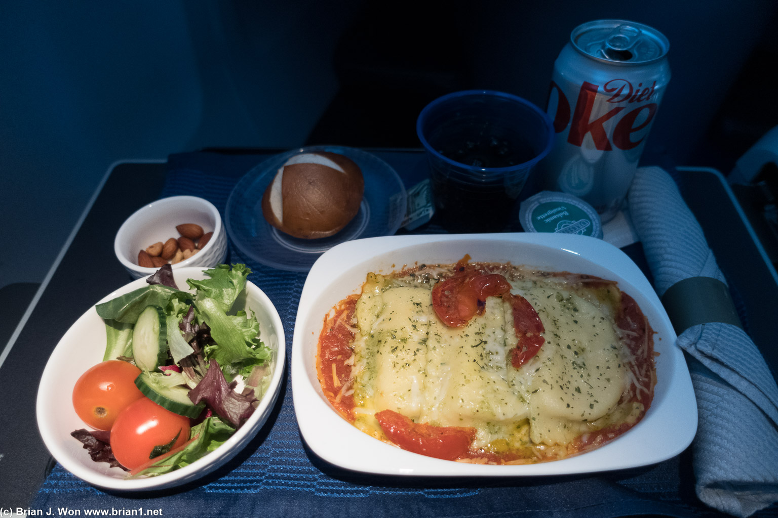 Substantial ravioli on EWR-LAX in domestic first class.