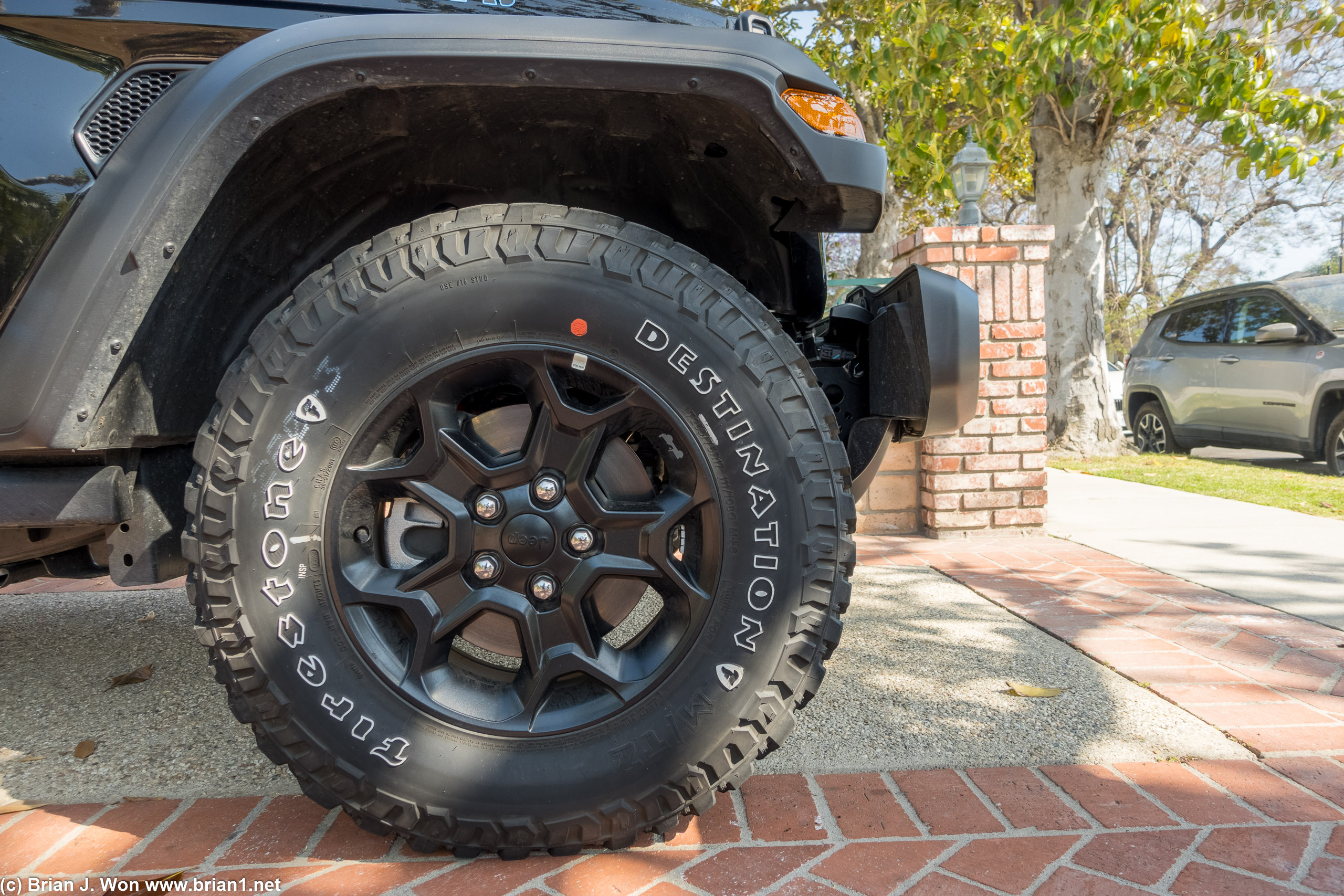 Pretty off-road-style tires from the factory.