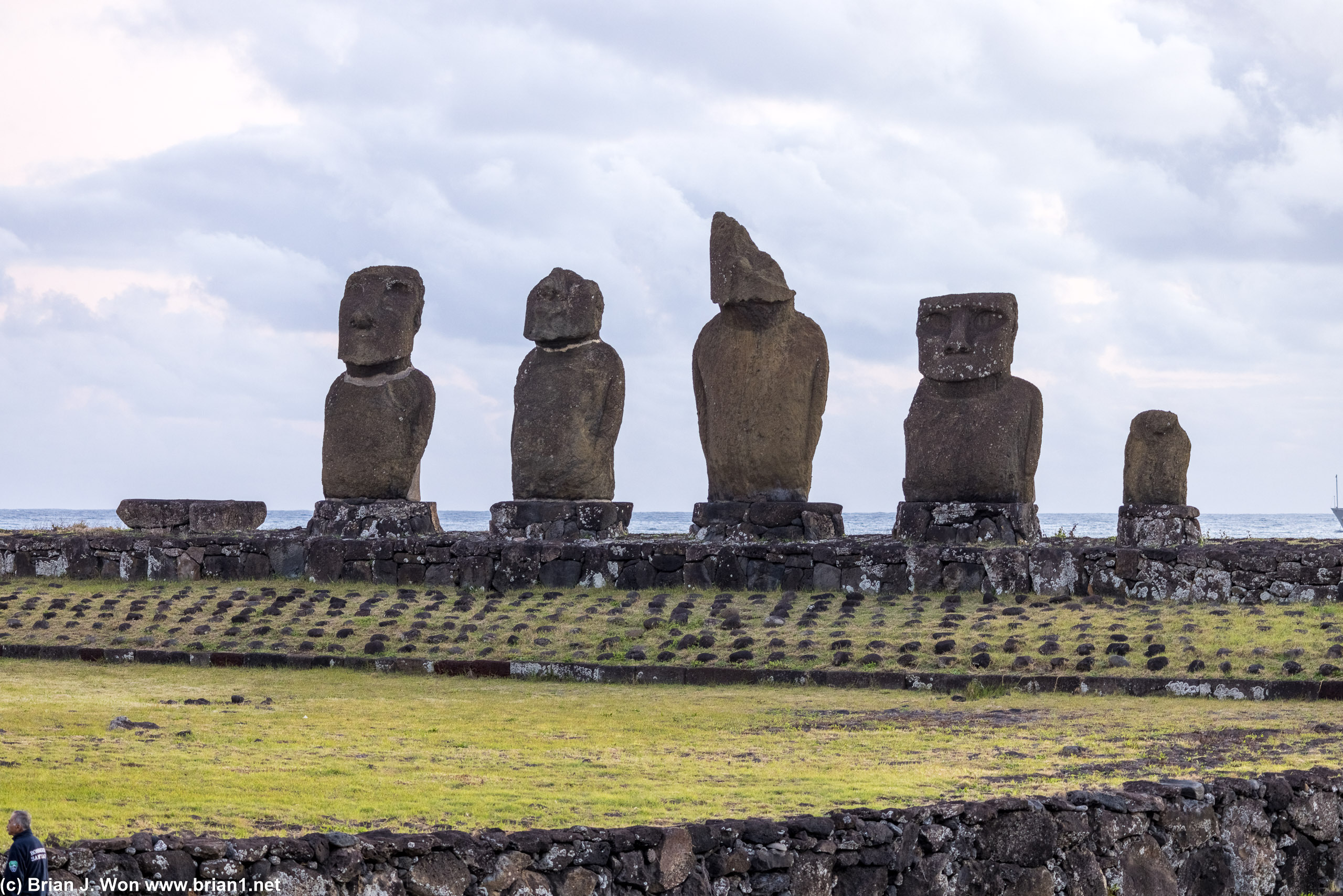 Closer shot of the other five moai.
