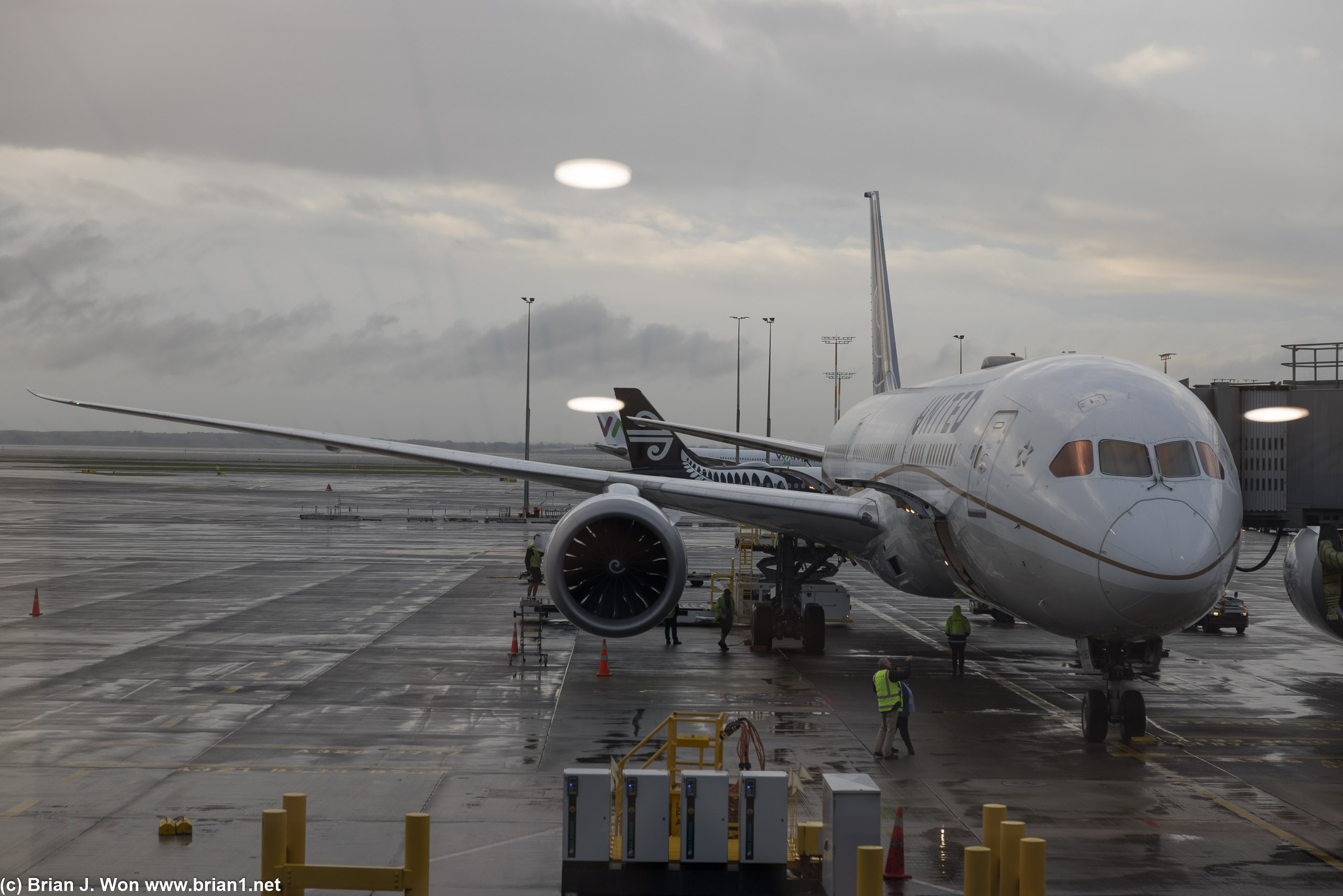 N26967 arrived in AKL (7 year old 787-9 Dreamliner)..