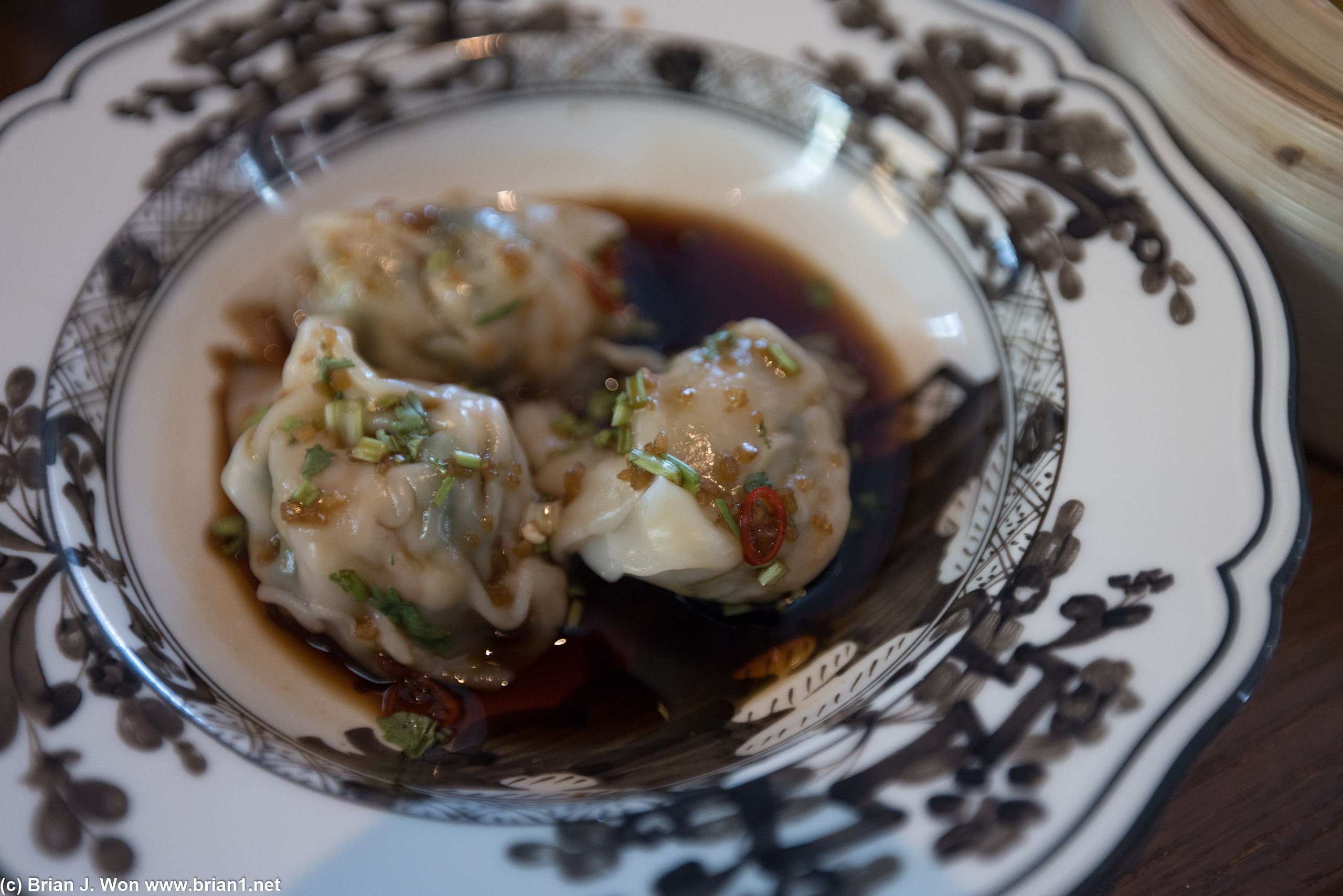 Prawn and chicken dumpling, with chili oil and vinegar. Well-executed but too much vinegar for me.