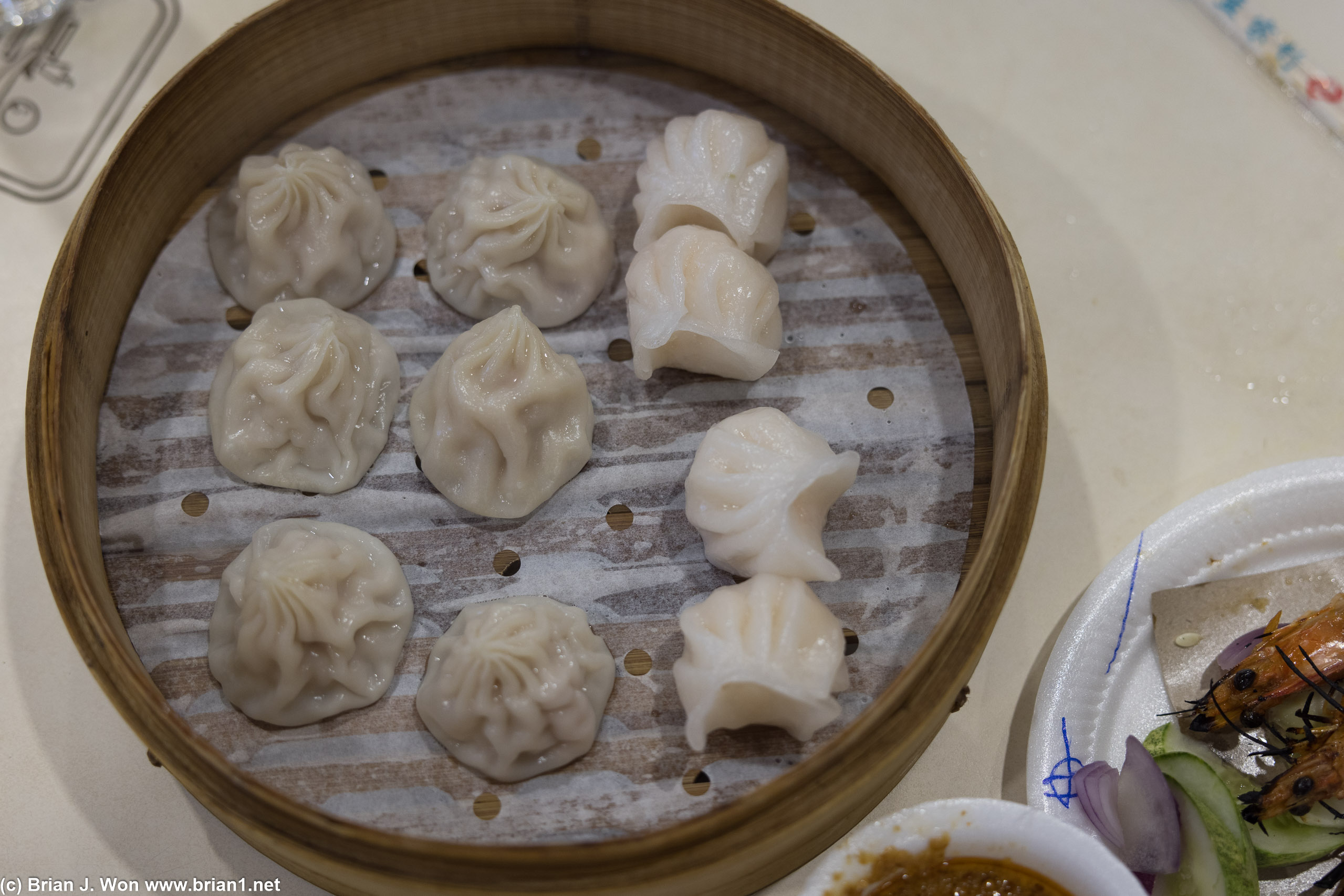 For hawker stall xiao long bao and har gow, these weren't bad.