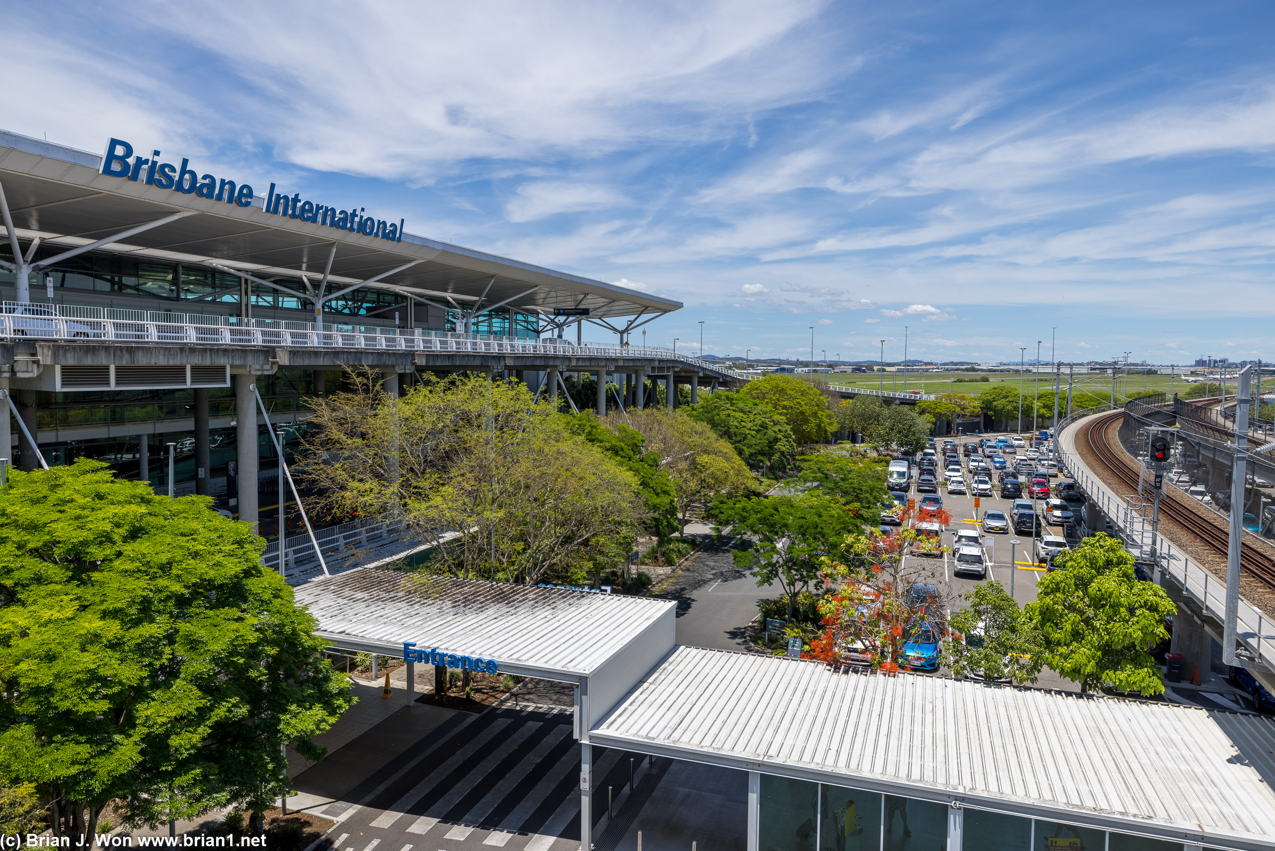 Walking from the train station to the international terminal of BNE.