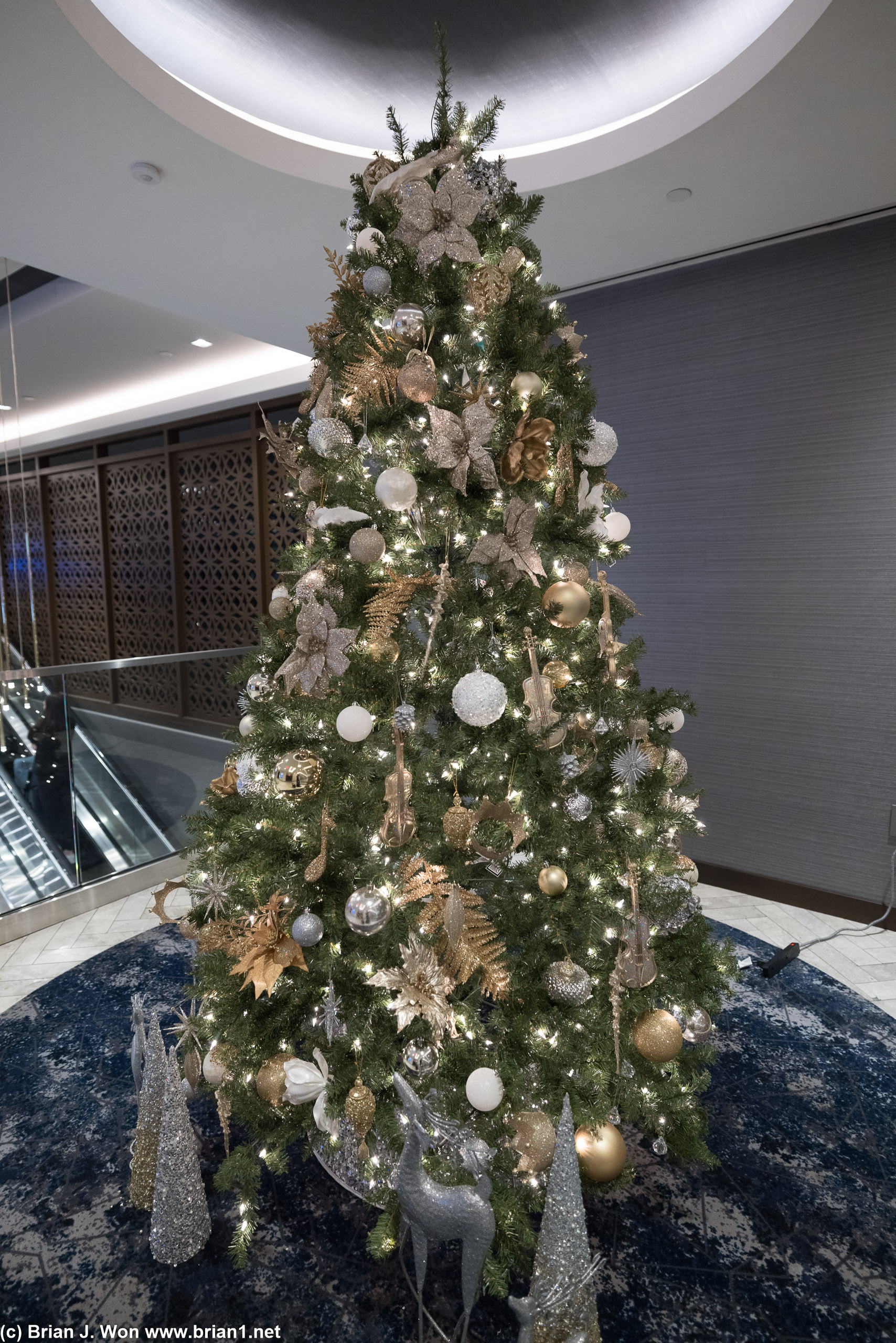 Christmas tree inside the Polaris Lounge.