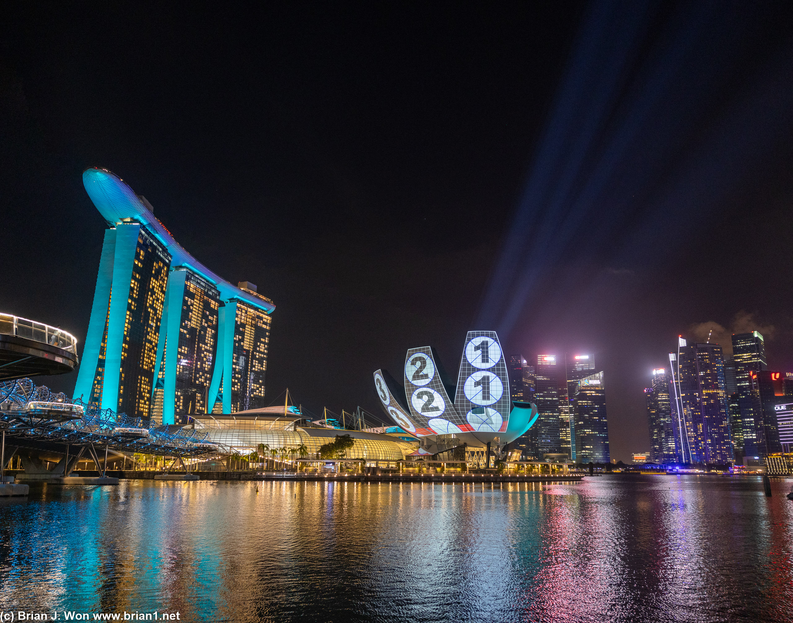 Back across the Helix Bridge.