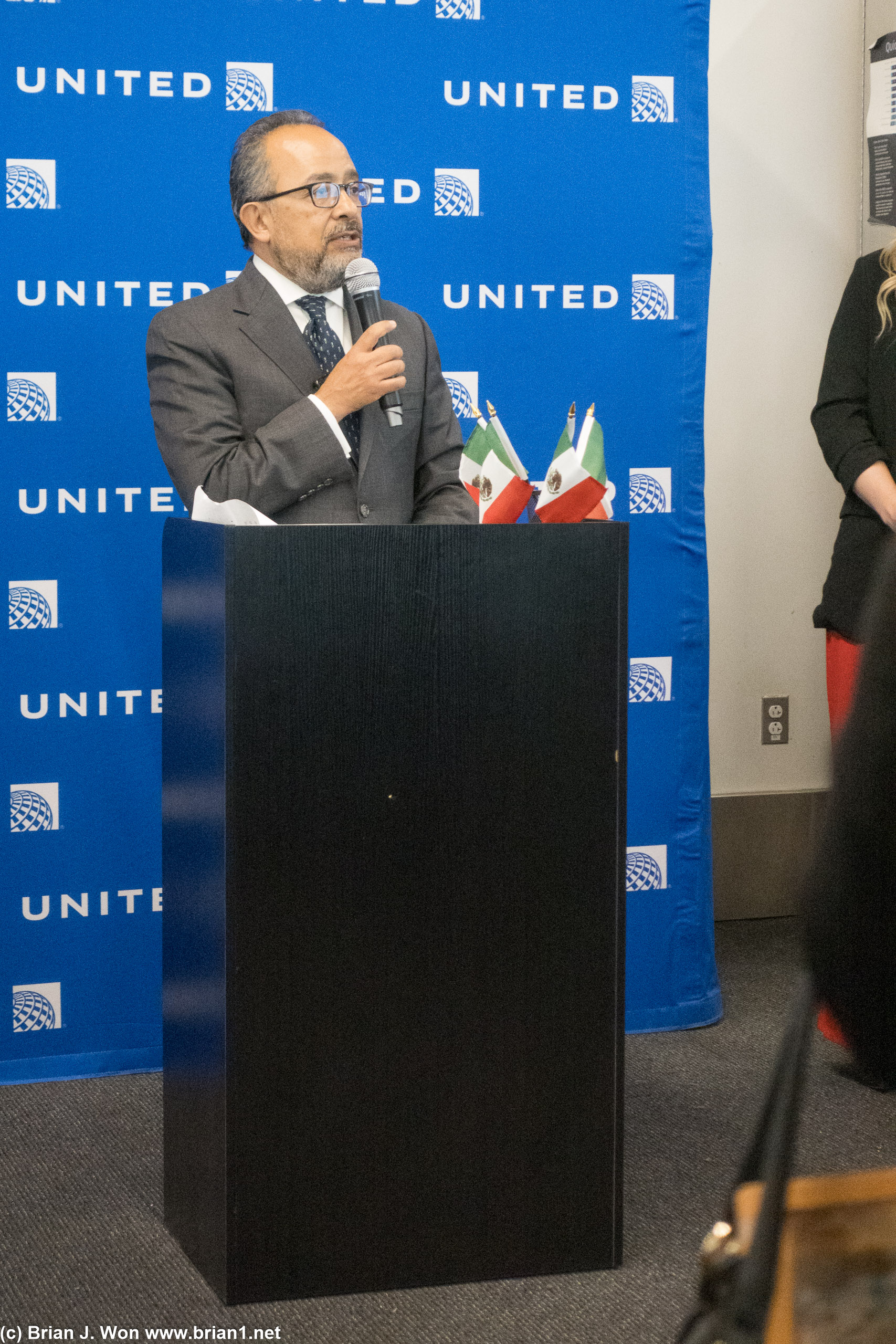 Ambassador Carlos Gonzalez Gutierrez, Consul General of Mexico to Los Angeles.