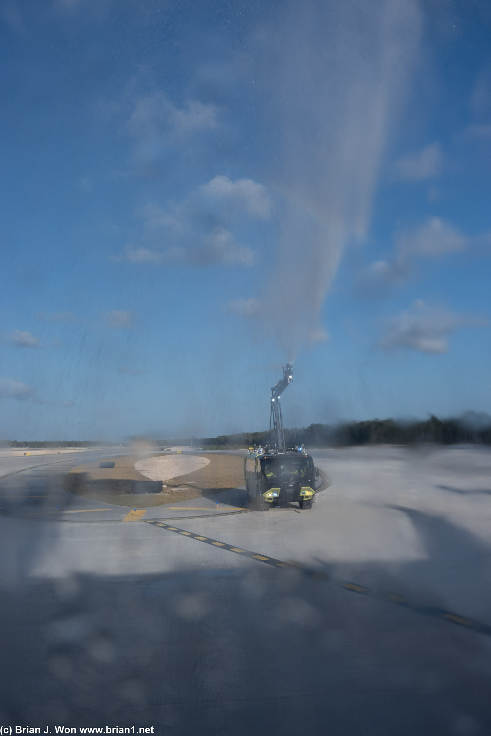 Water cannon salute for United's TQO-LAX inaugural.