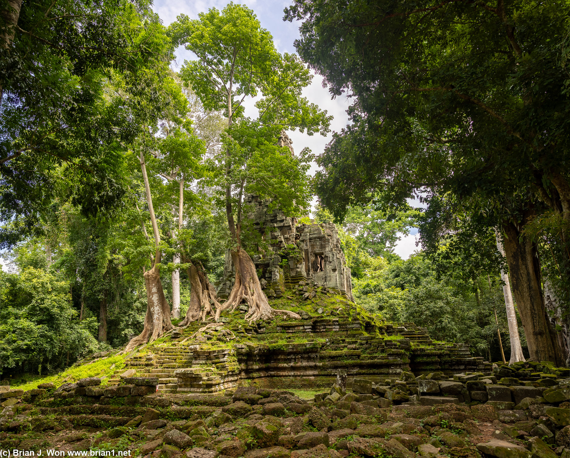 South side of Preah Palilay at Angkor Thom.