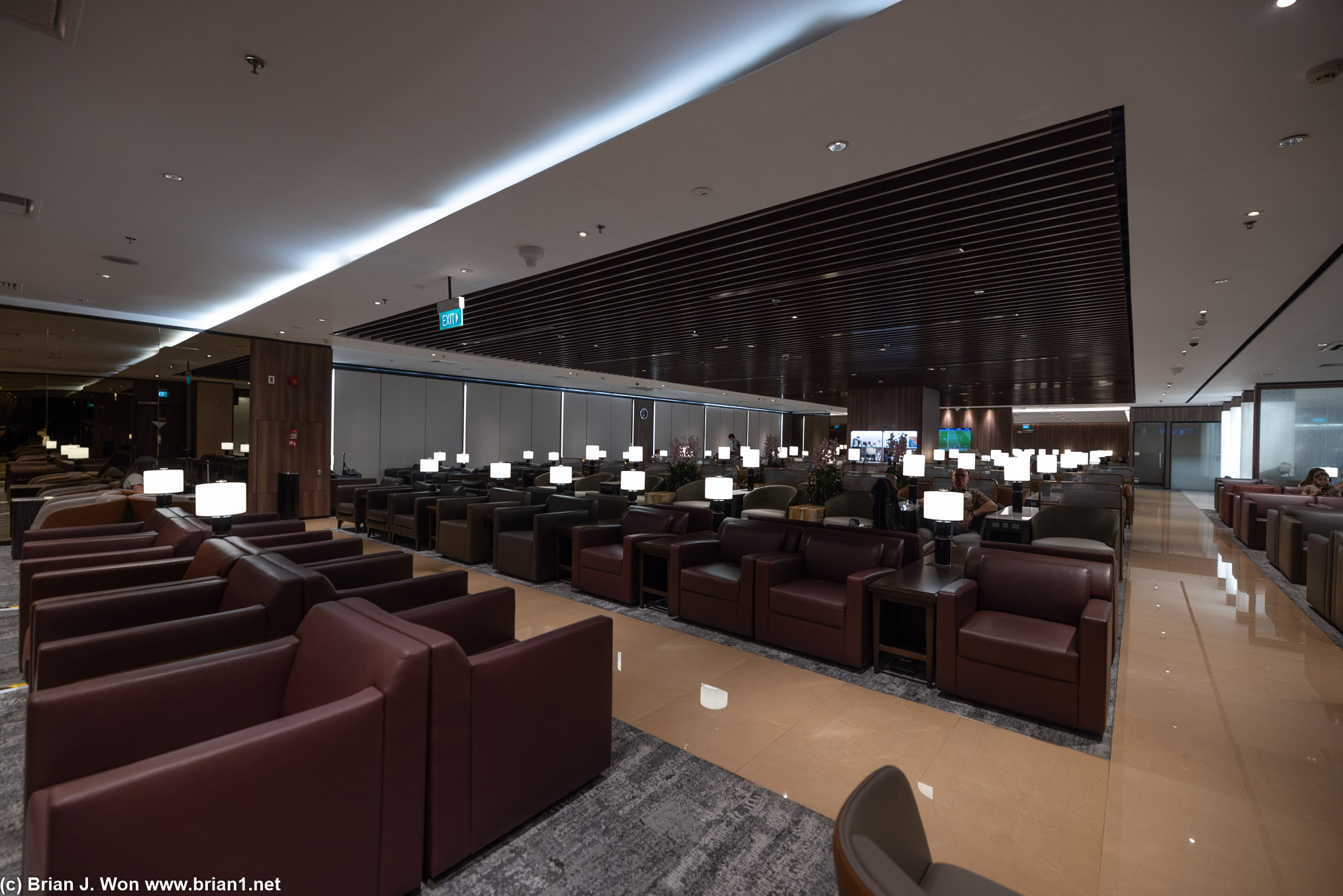 Singapore Air SilverKris Lounge, Terminal 2, Changi Airport.