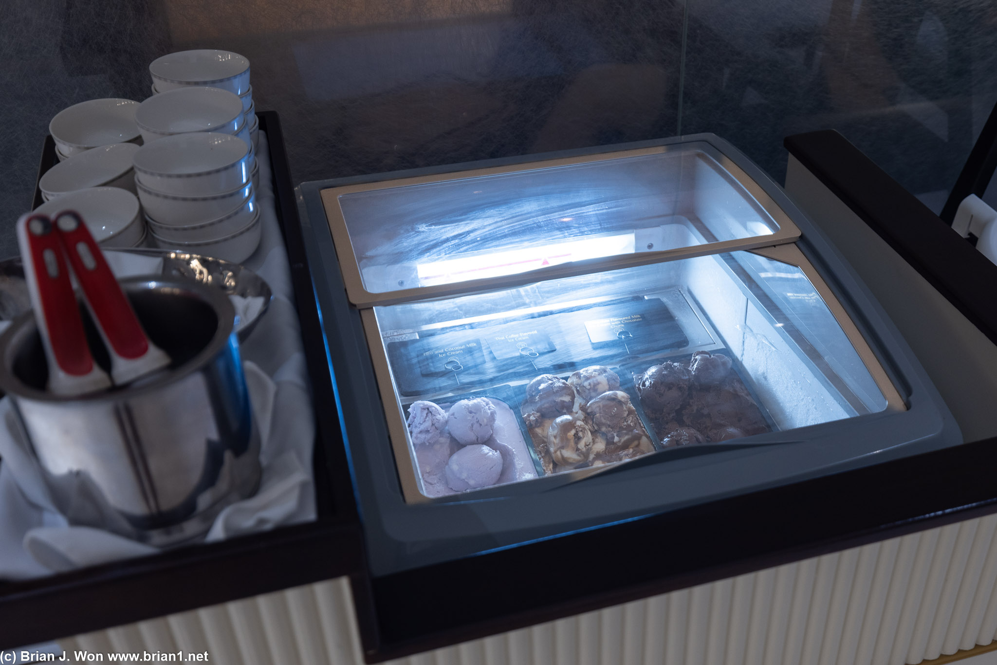 Ice cream cart: taro and coconut milk, Thai coffee, chcolate chunk.