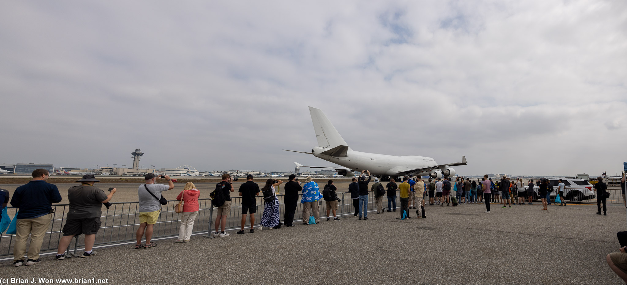 Many excited aviation geeks.