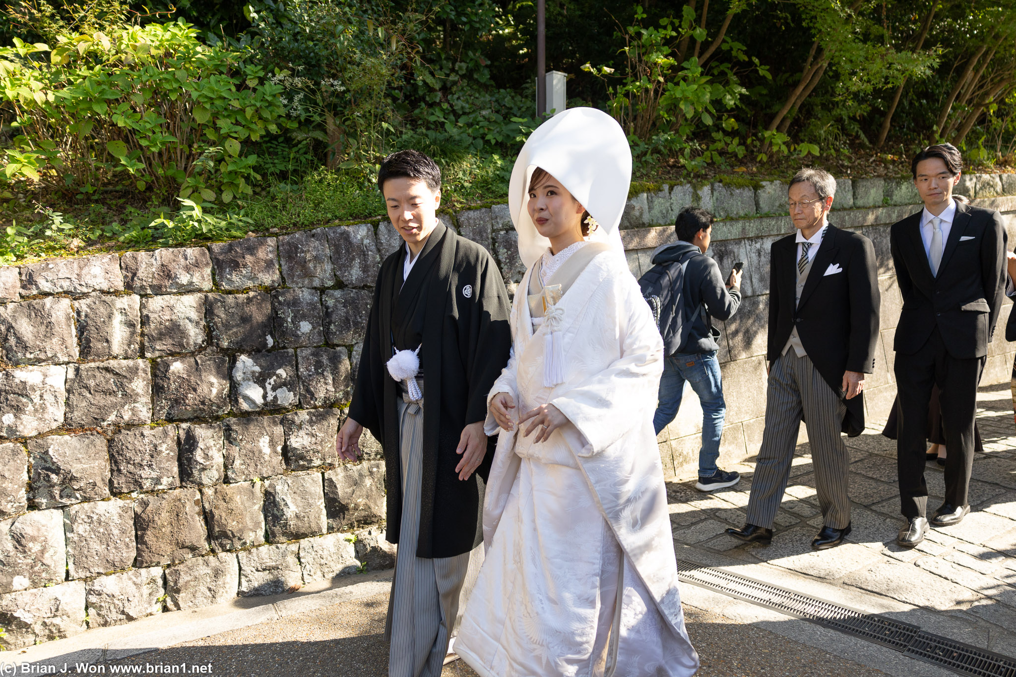 Ran into a wedding at Kiyomizu-dera Temple.