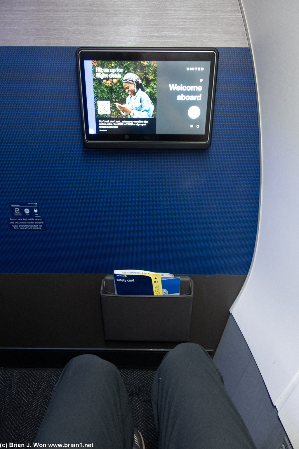 Bulkhead first class seat on United 737 MAX 9.