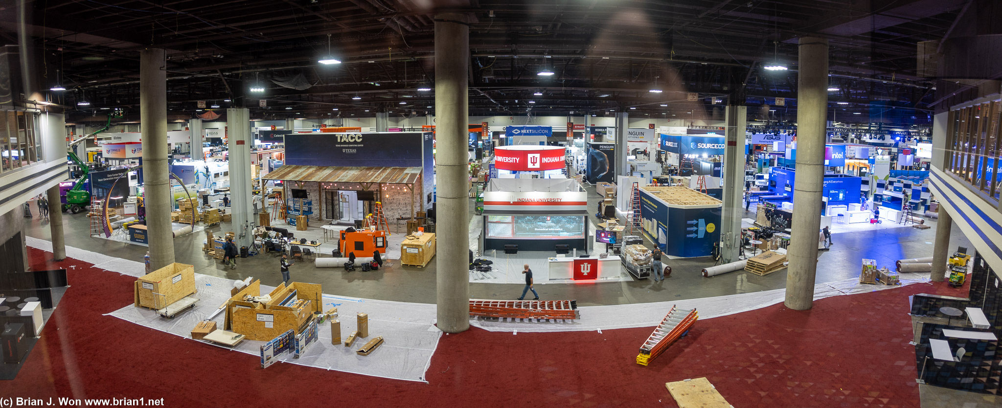 Exhibit hall being set up.