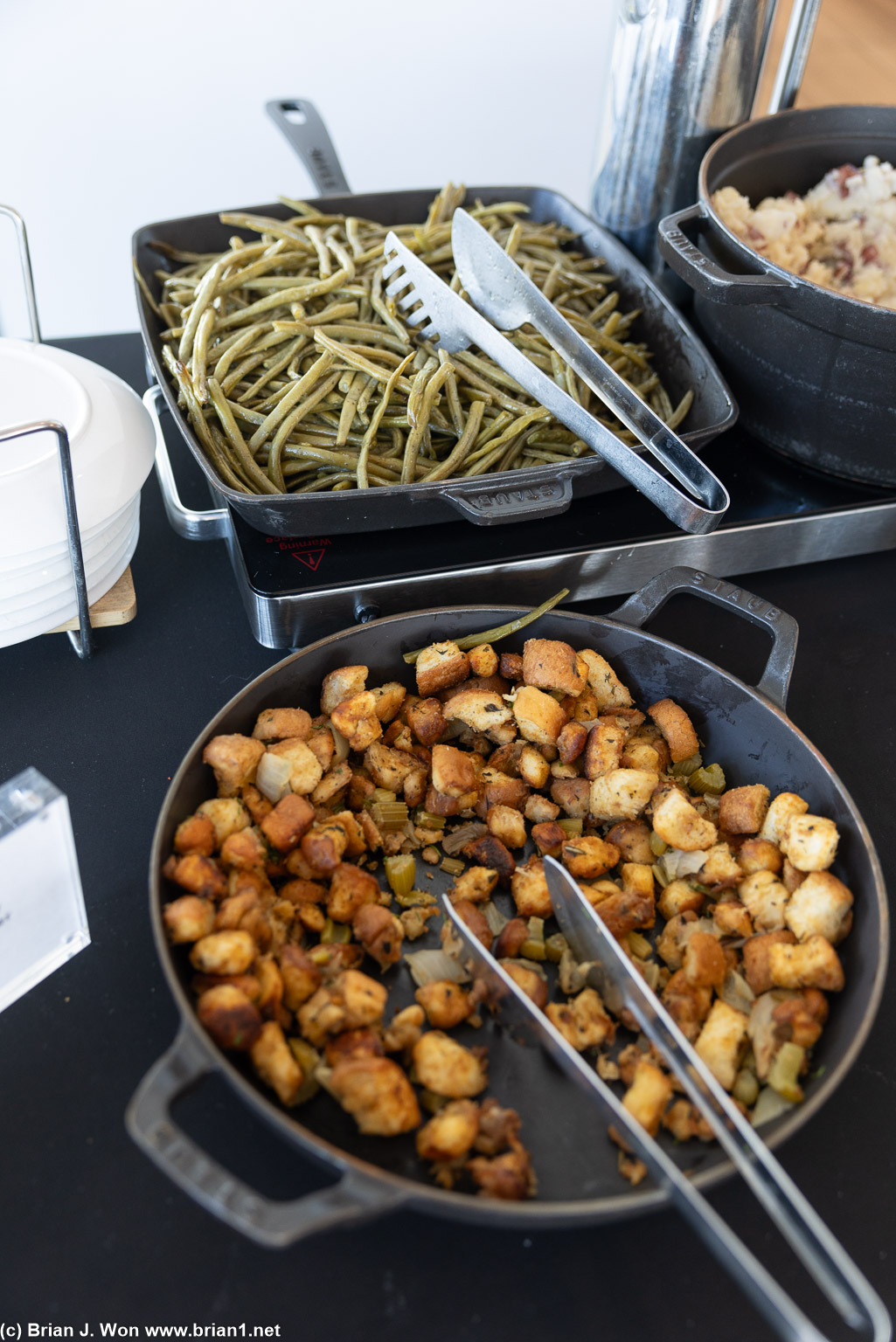 Green beans and some stuffing that was really just bread.