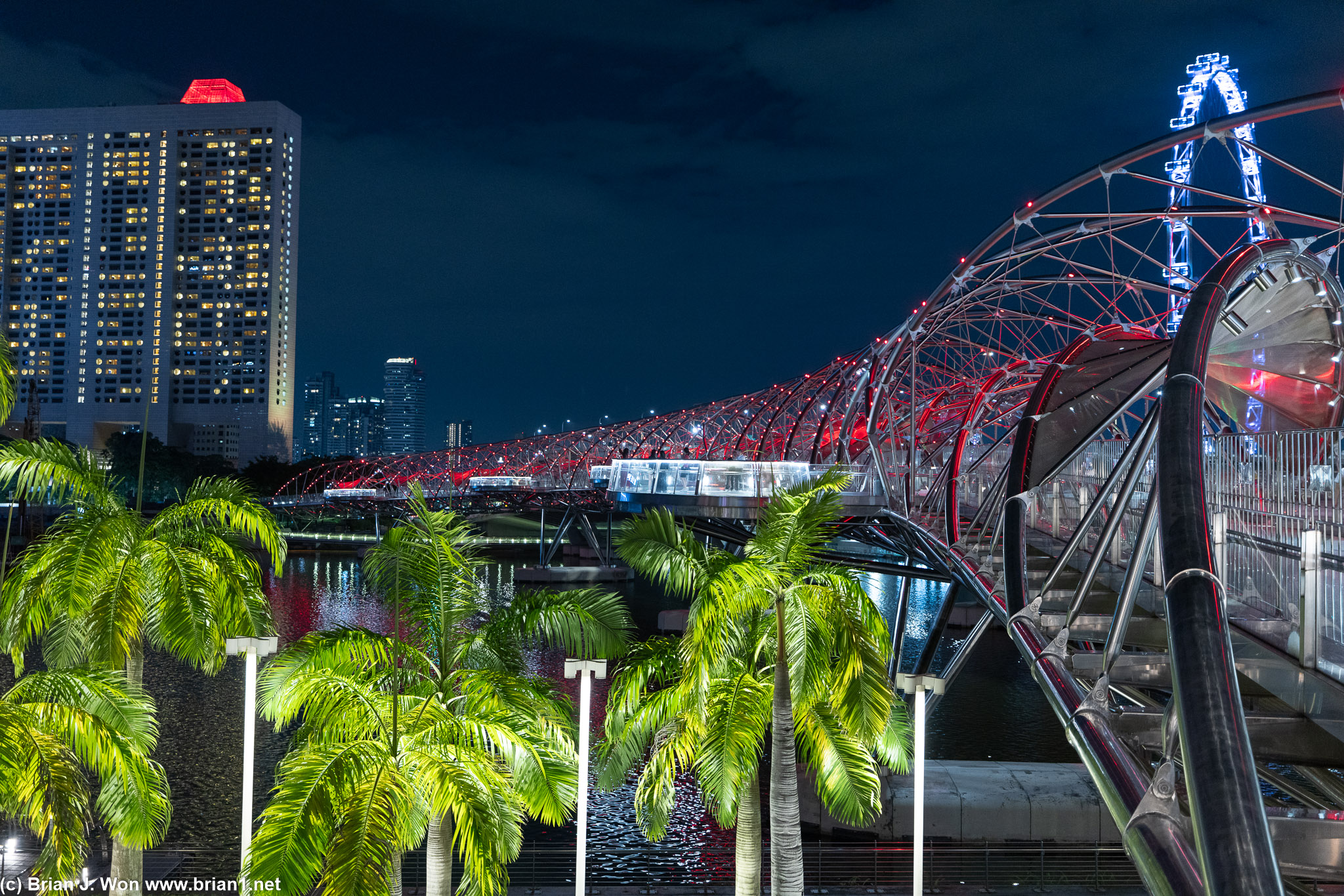 Crossing back via the Helix Bridge.