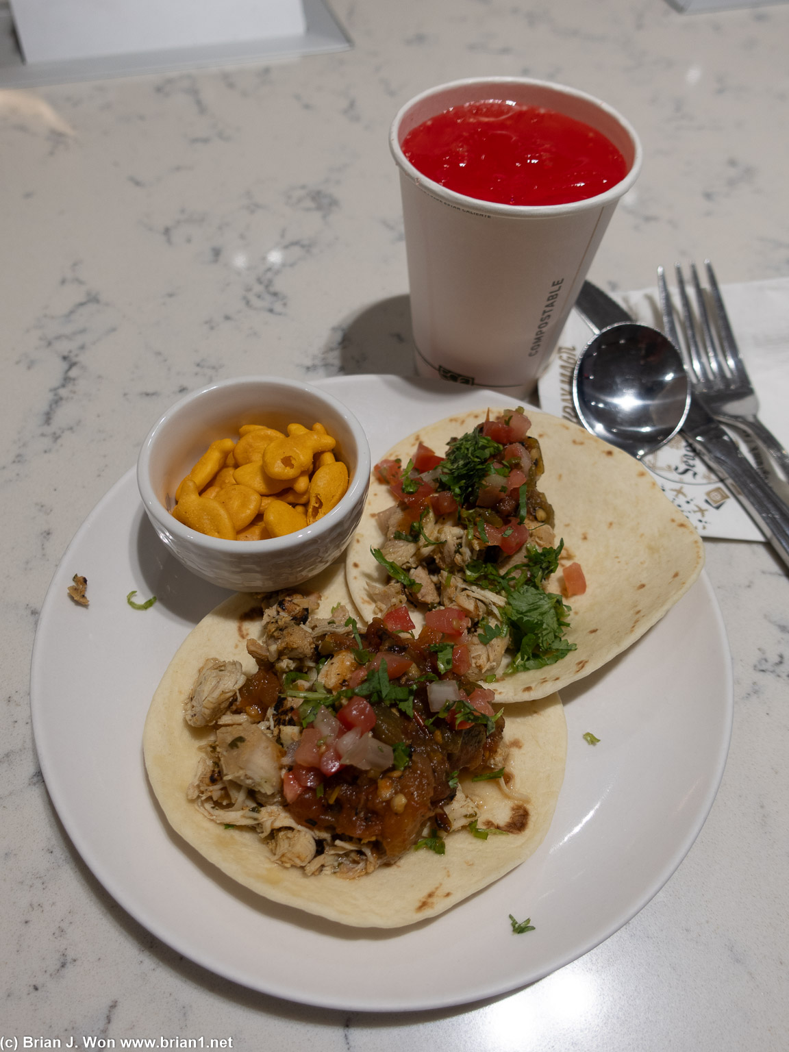 Tacos at the United Club were pretty sad today.