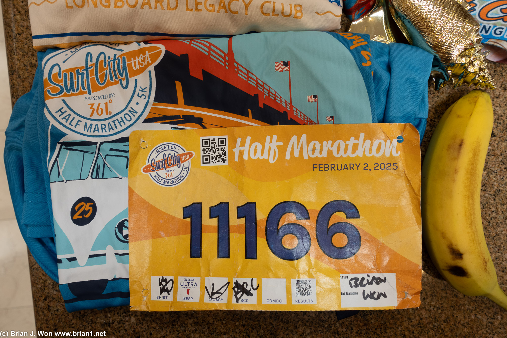 Surf City Half Marathon t-shirt and bib.