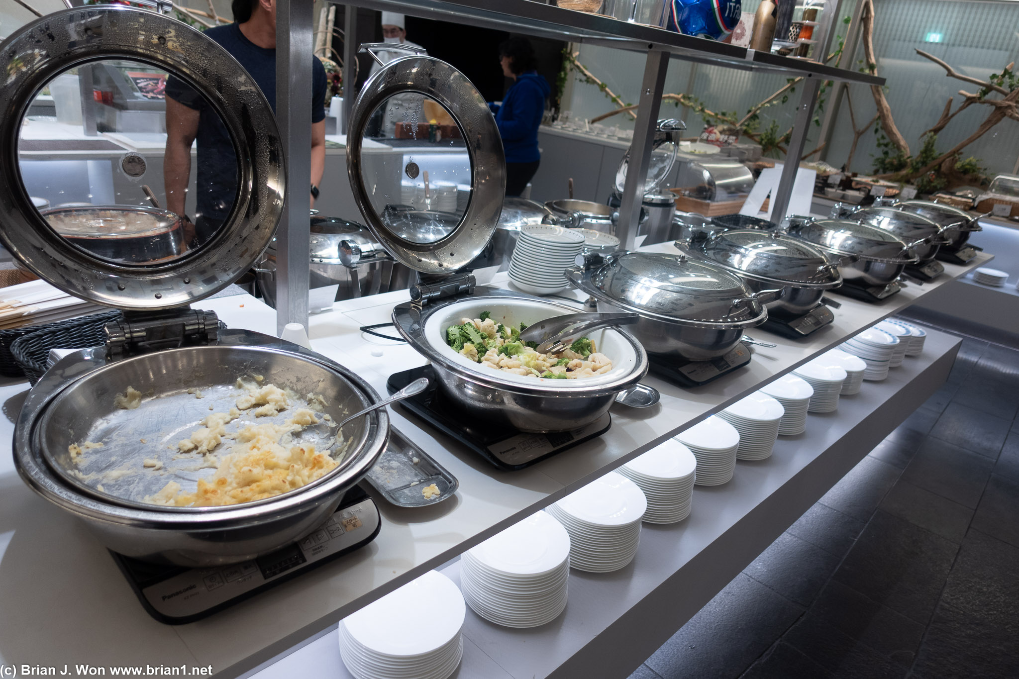 Japanese hotel with Italian buffet?