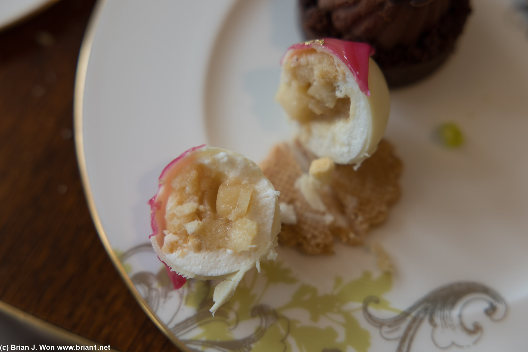 Lychee and apple sphere cross-section.